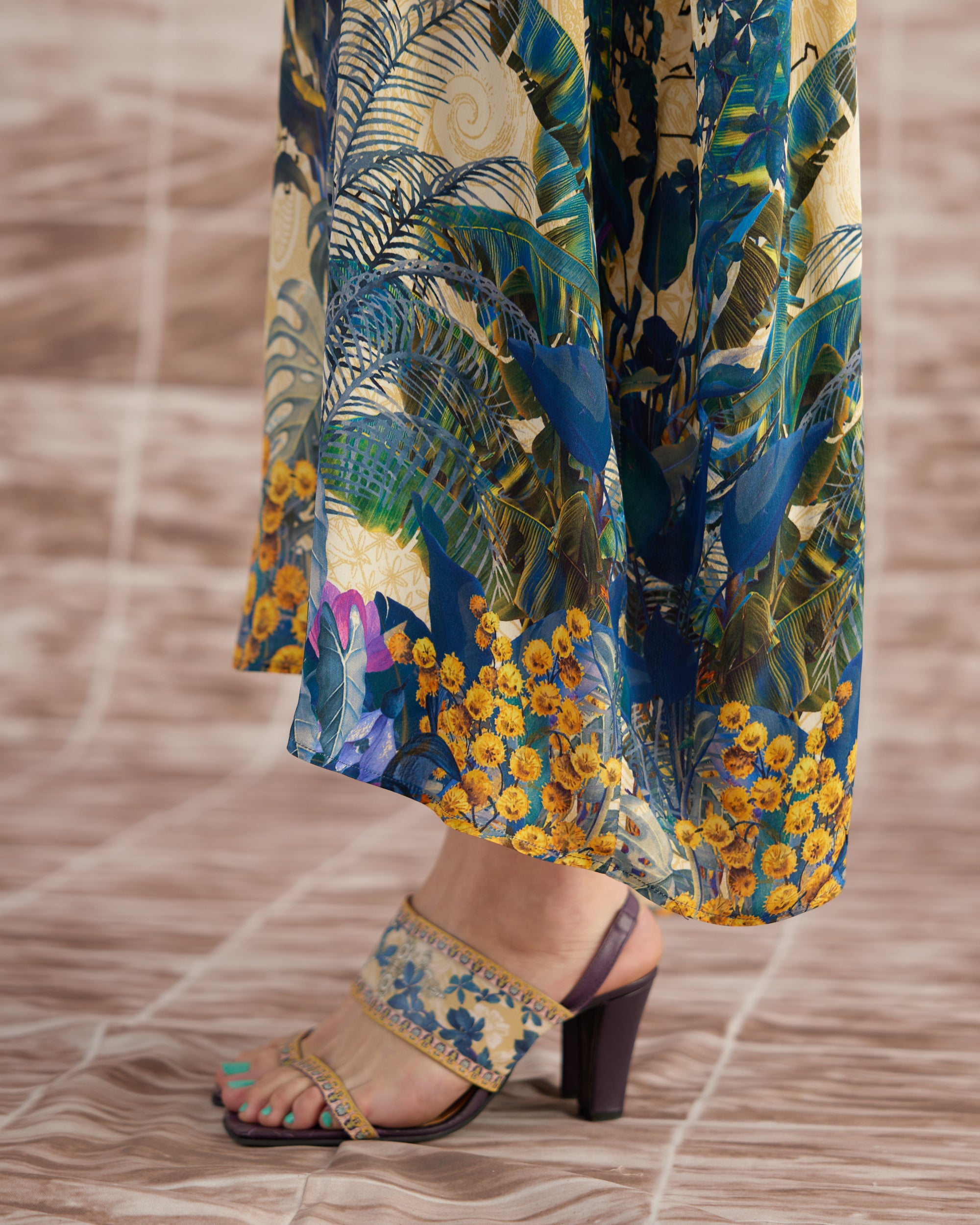 Love in Portofino (Vagator) : Aayat - Mustard