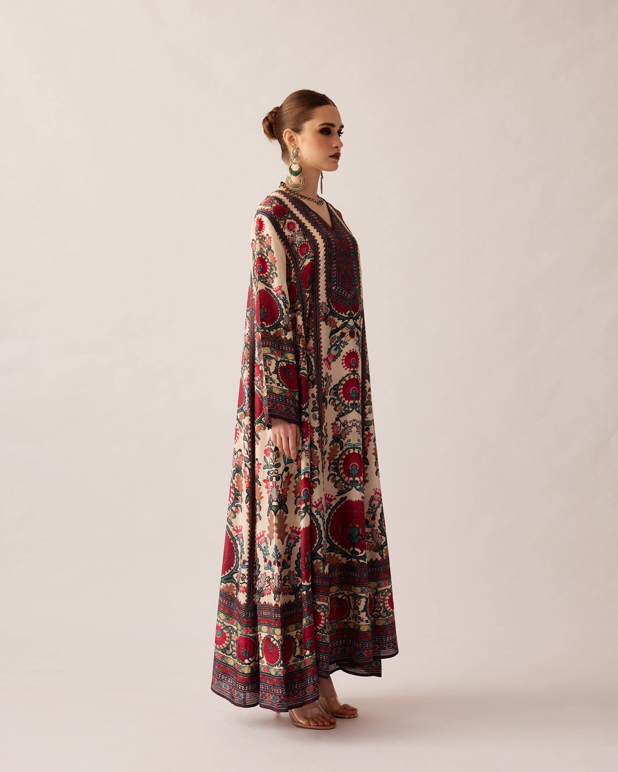 Bukhara : Adavi - Maroon