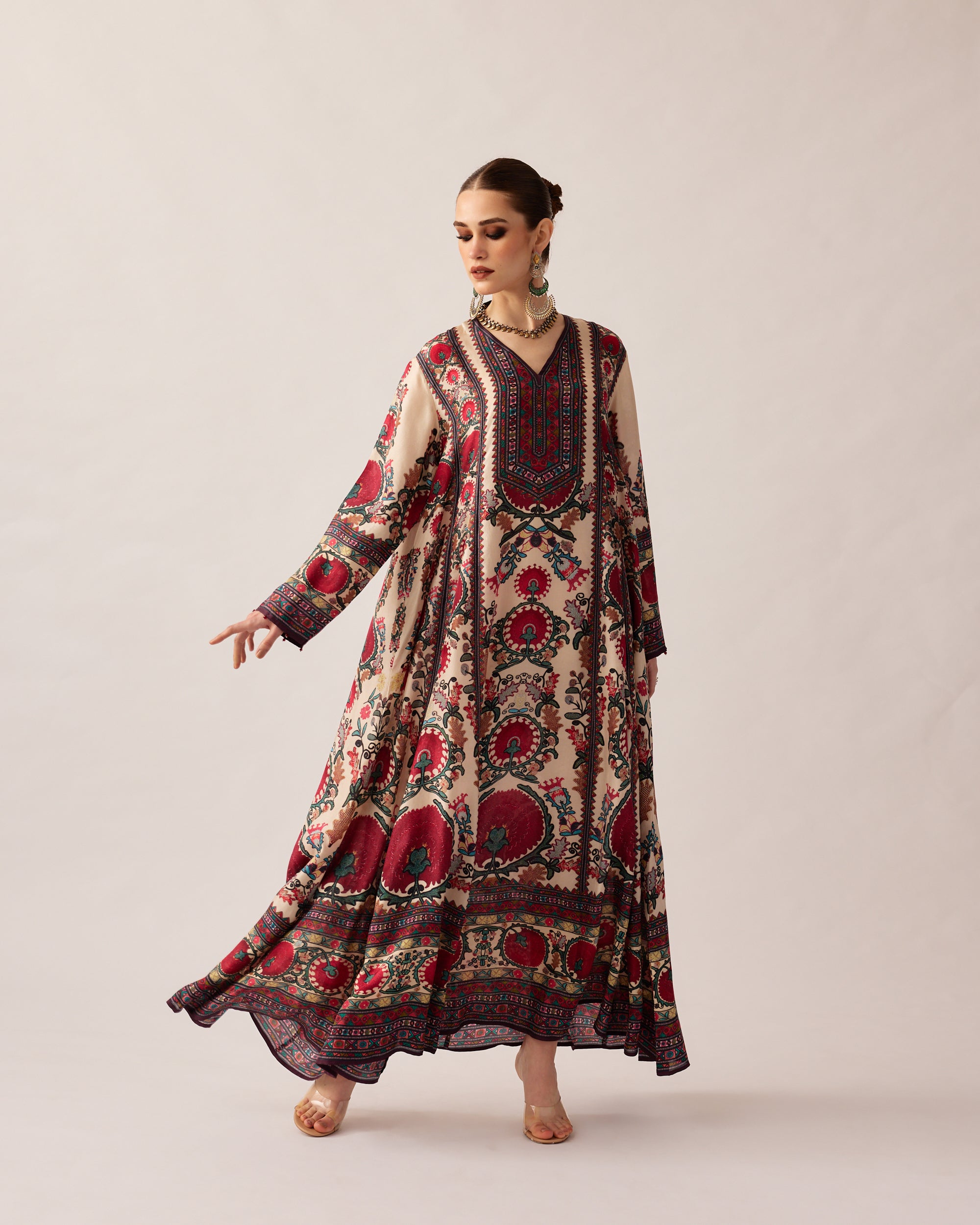 Bukhara : Adavi - Maroon