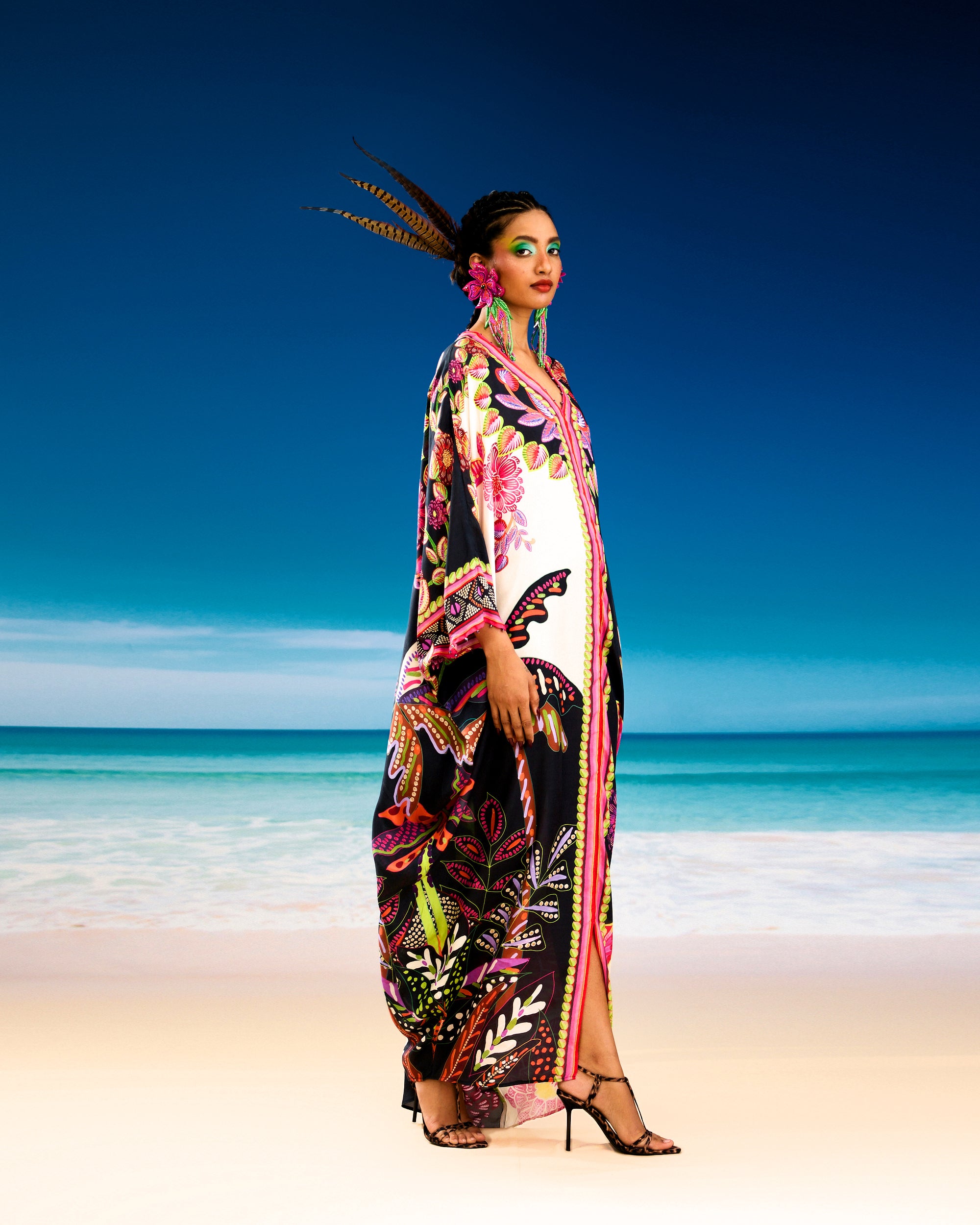 Jamaica : Verusha - Ivory/Black