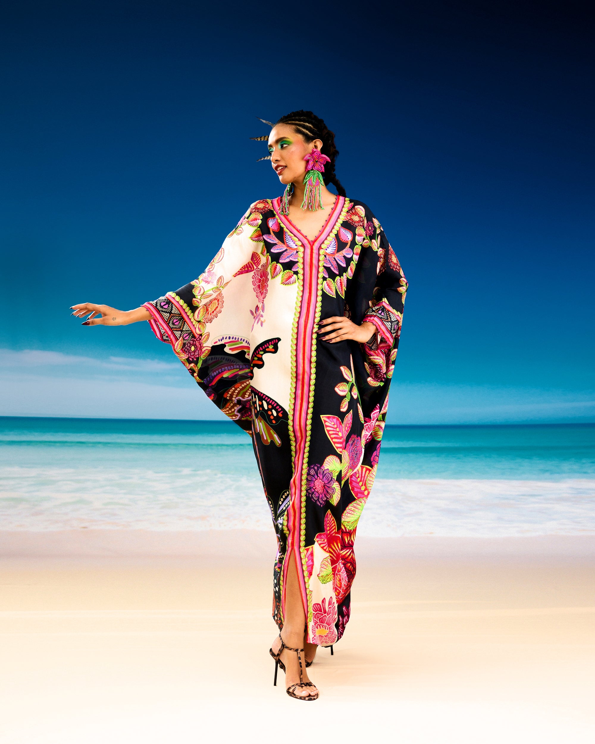 Jamaica : Verusha - Ivory/Black