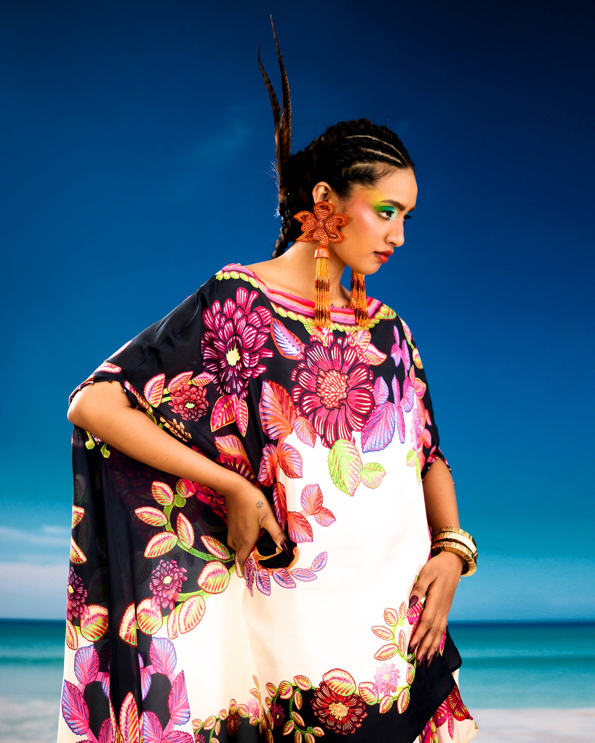 Jamaica : Kamini - Ivory/black