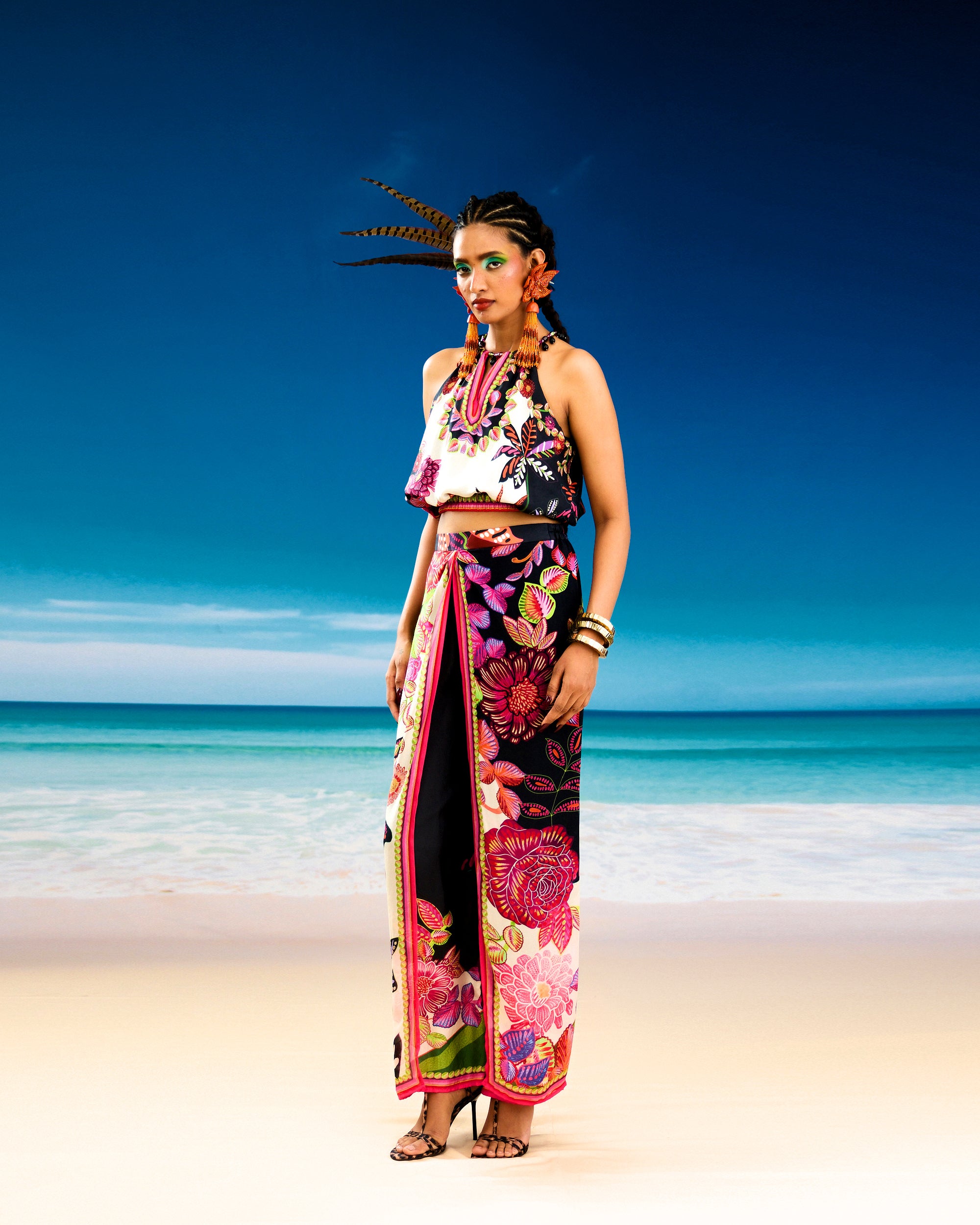 Jamaica : Chandani/Gulbano - Ivory/black