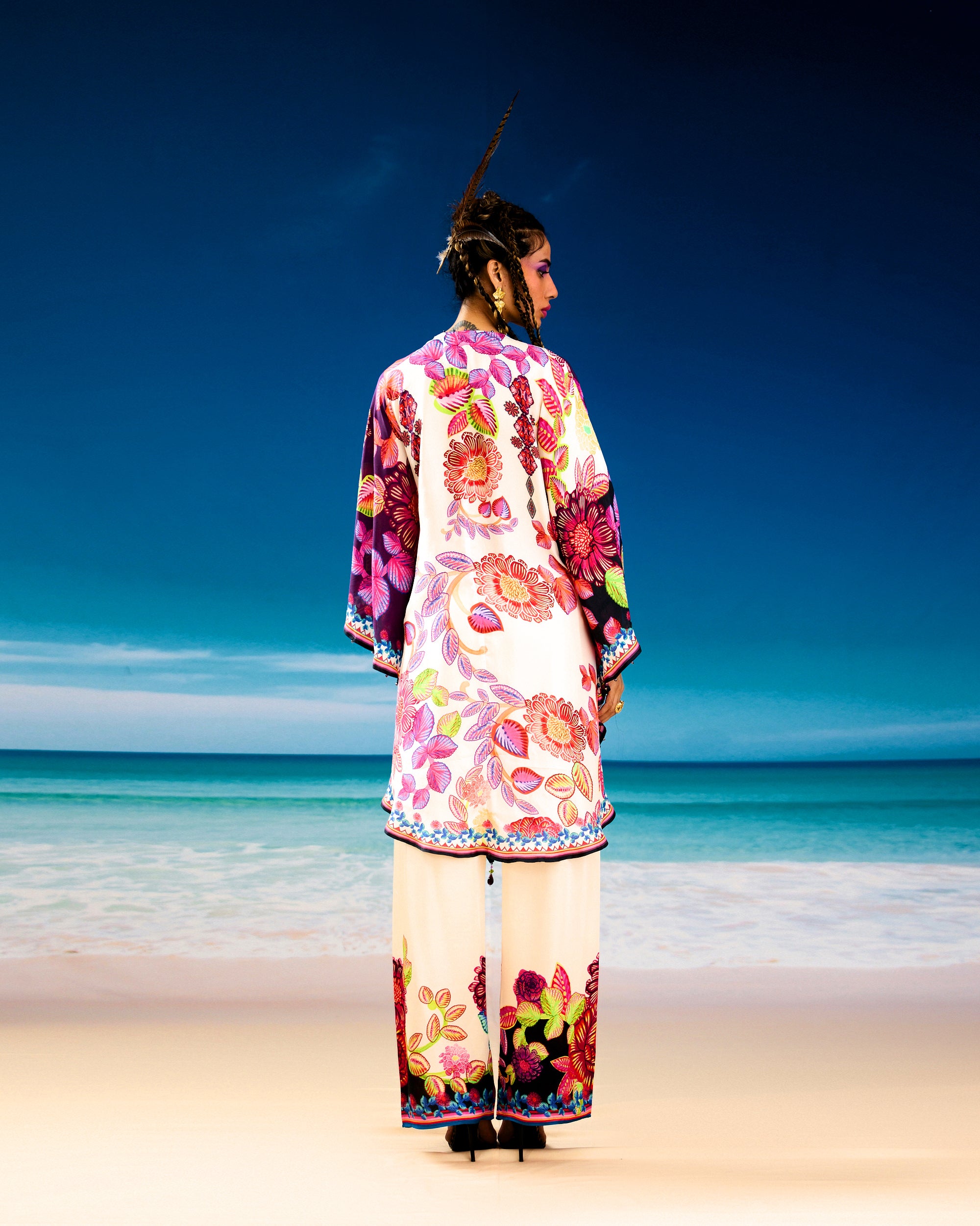 Jamaica : Inayat - Ivory/Purple
