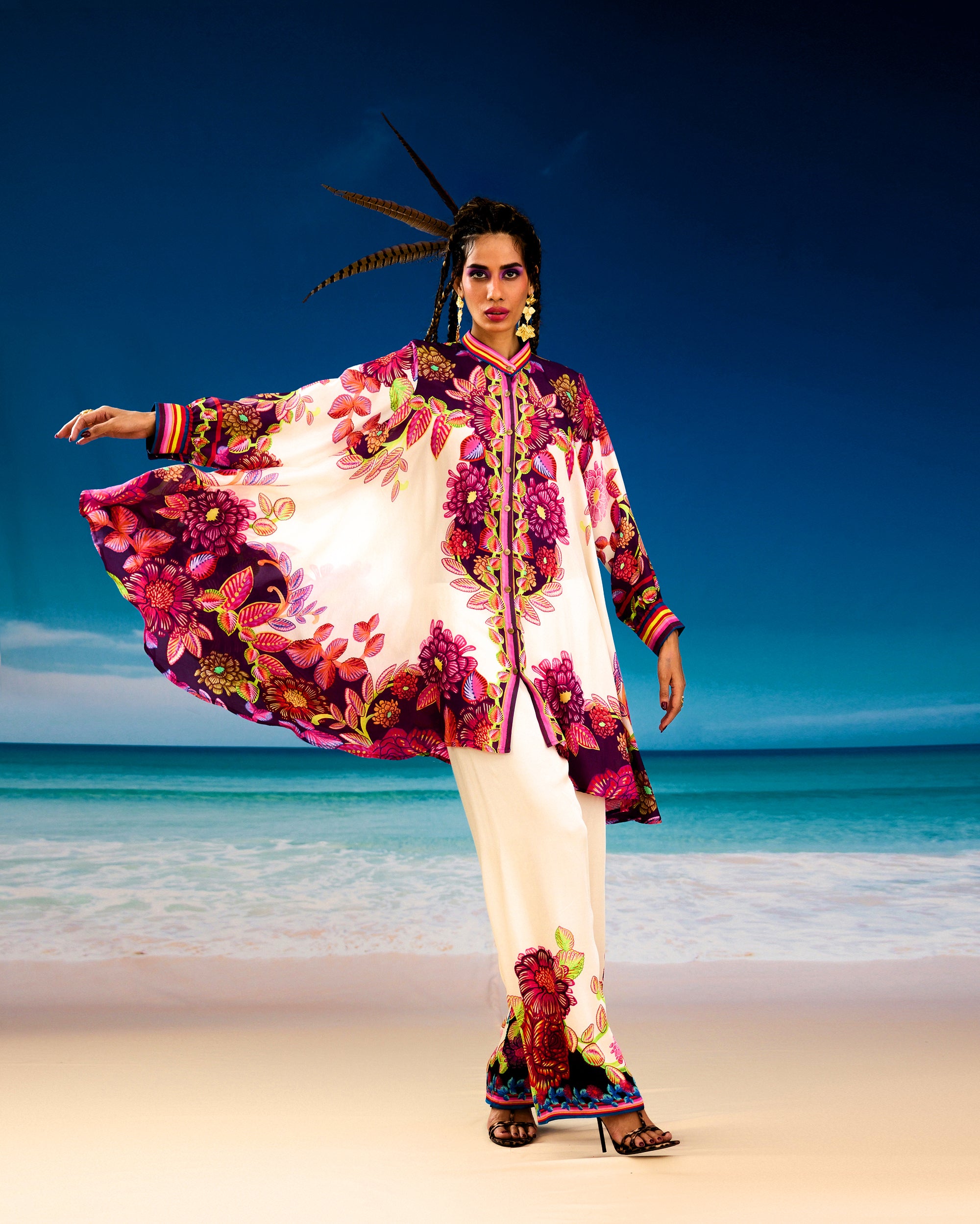 Jamaica : Nilofer - Ivory/Purple