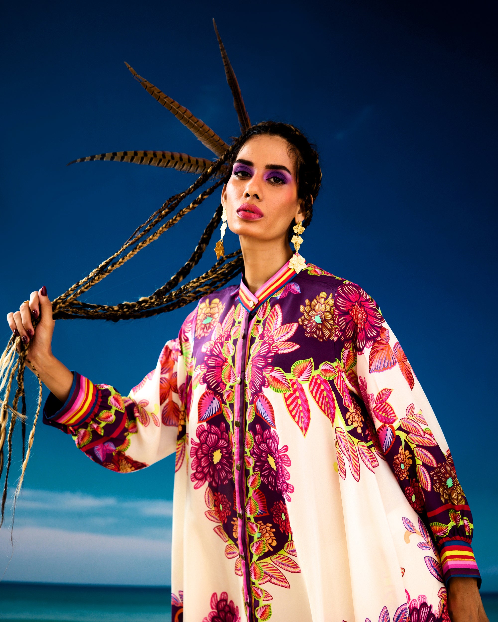 Jamaica : Nilofer - Ivory/Purple