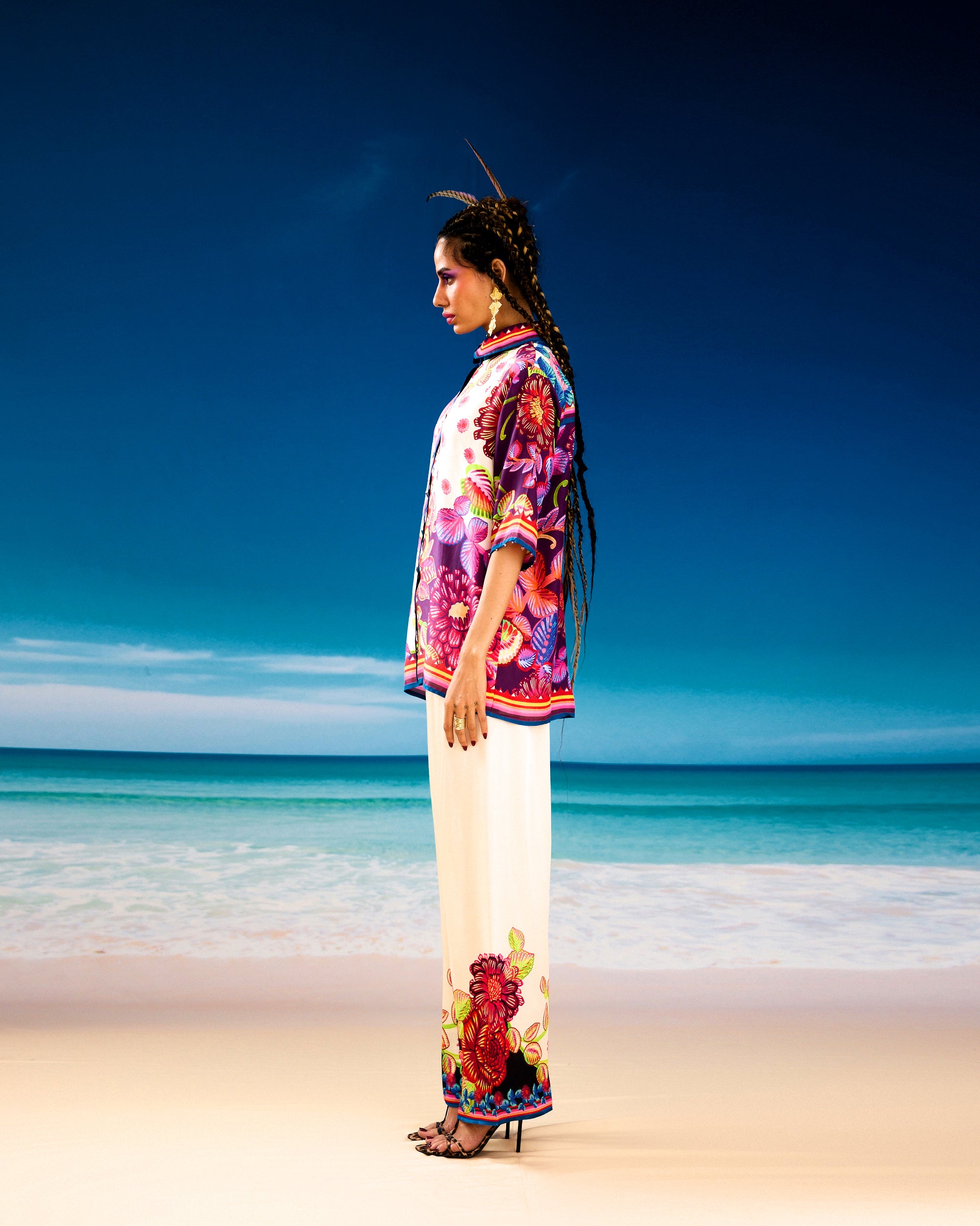 Jamaica : Maizah - Ivory/Purple