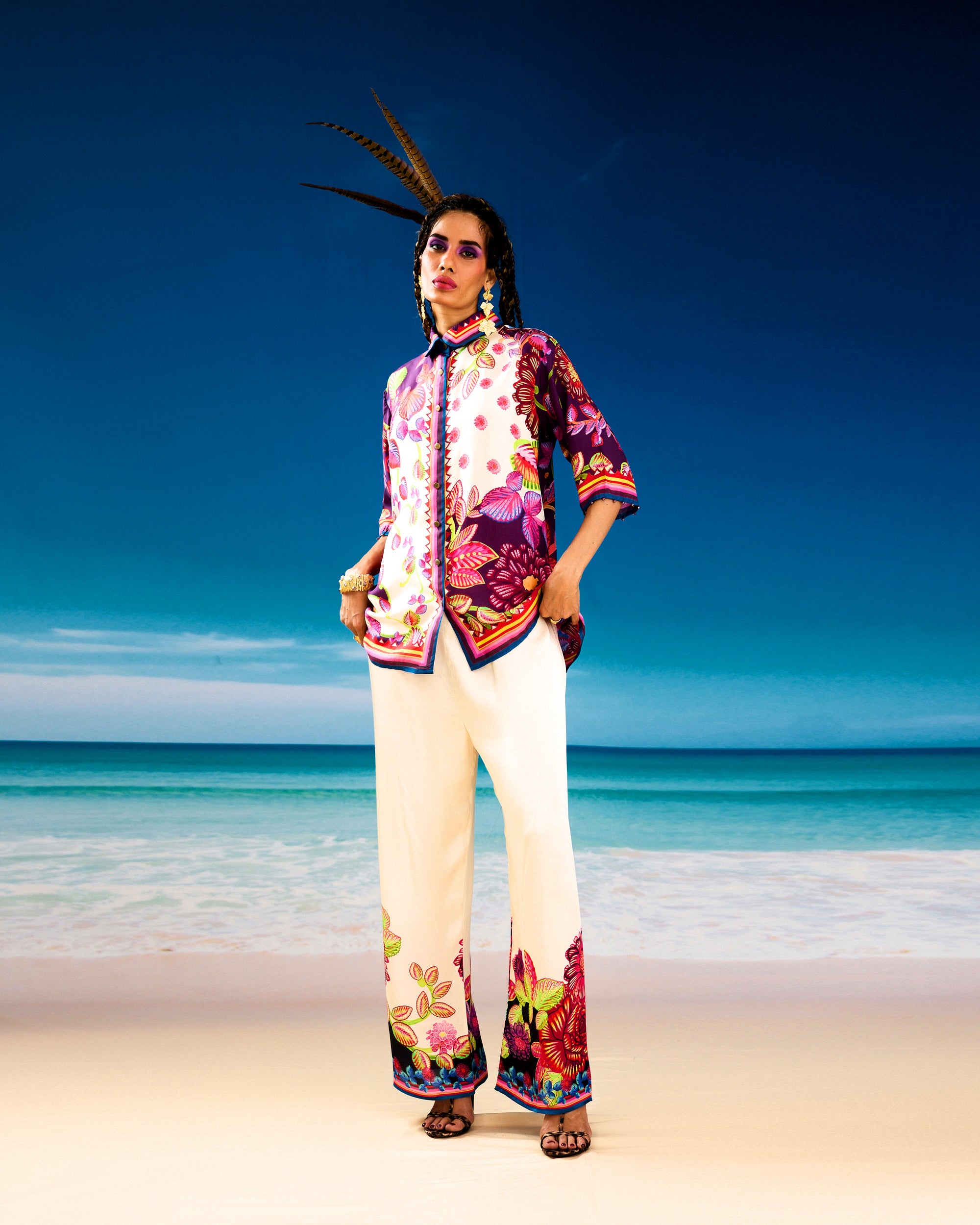 Jamaica : Maizah - Ivory/Purple