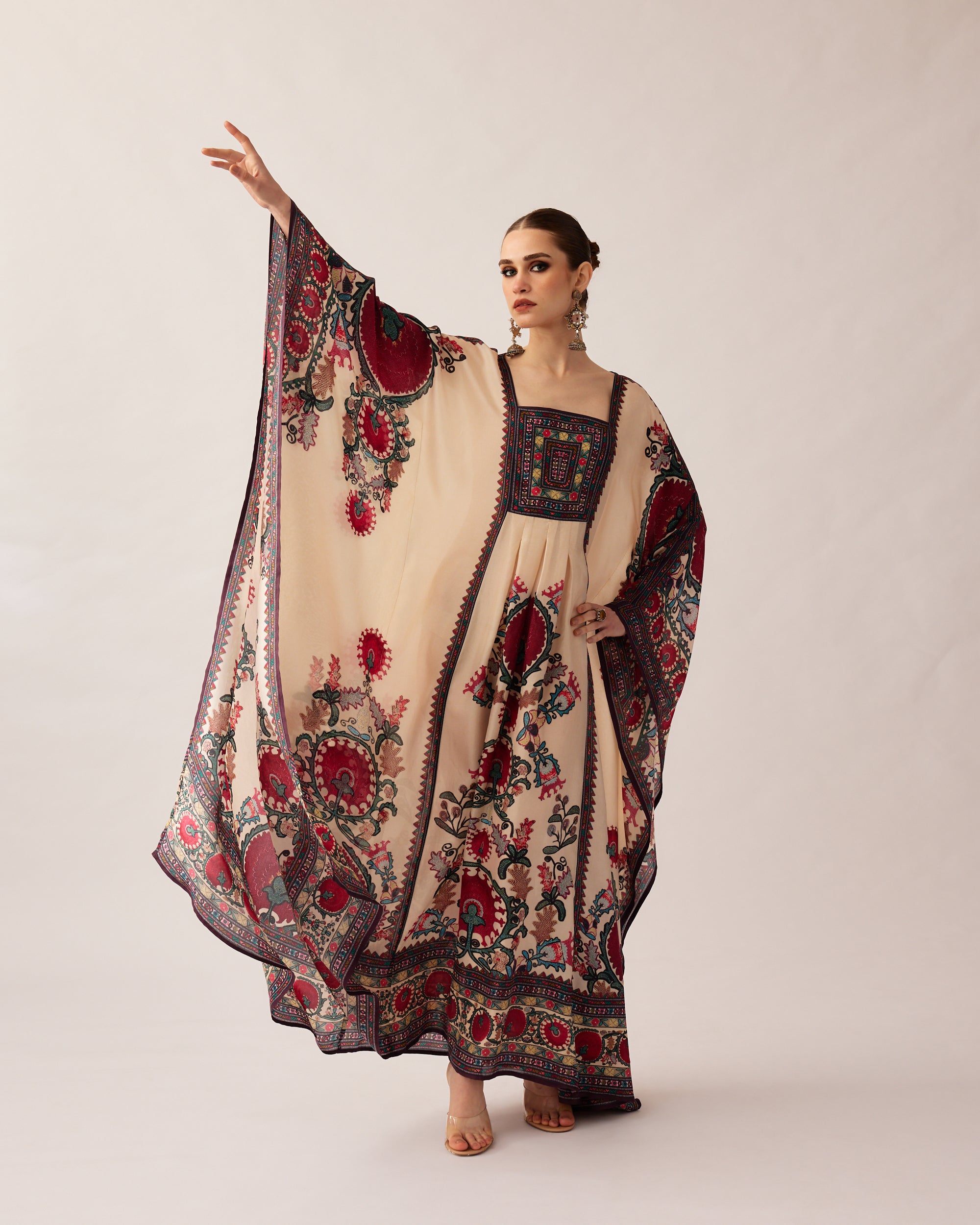 Bukhara : Yolanda - Maroon