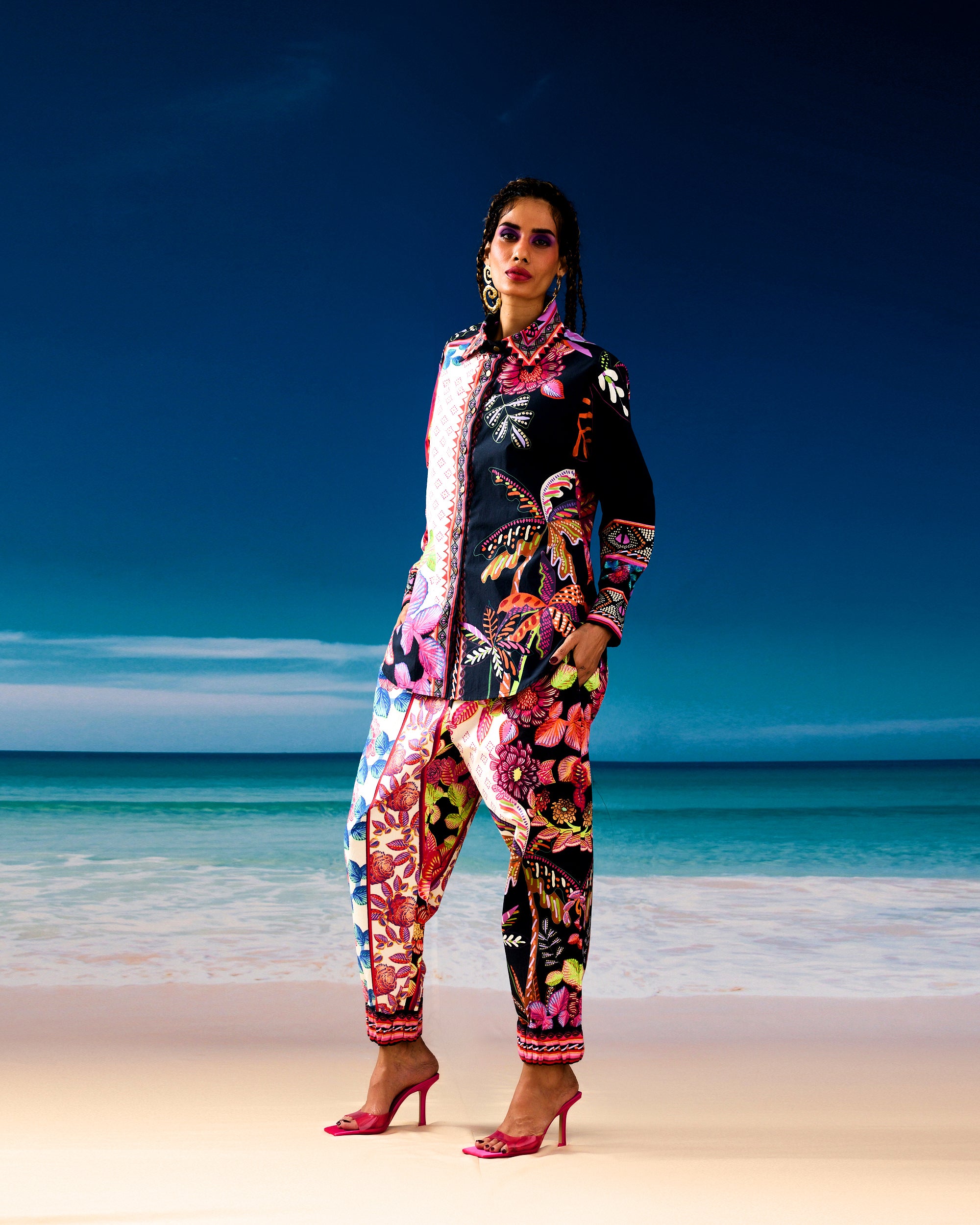 Jamaica : Ferhana - Ivory/Black