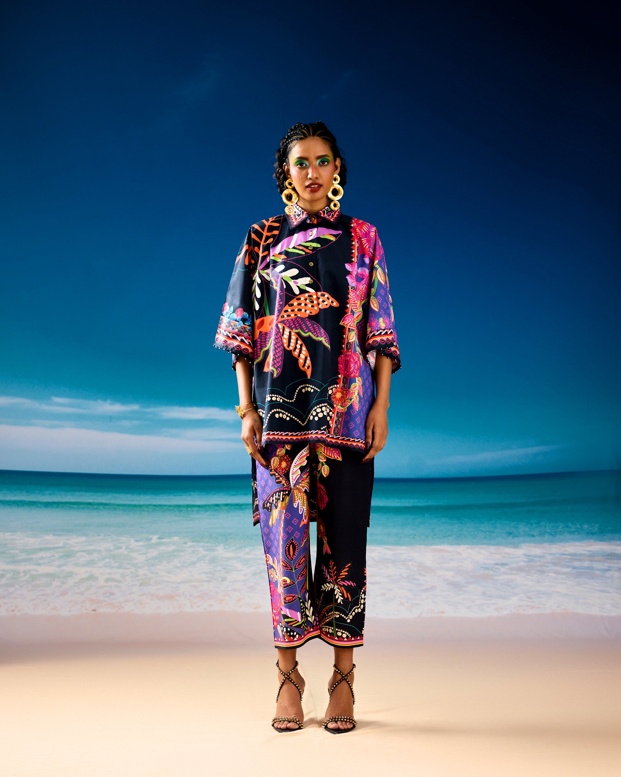 Jamaica : Nadia - Black/Indigo
