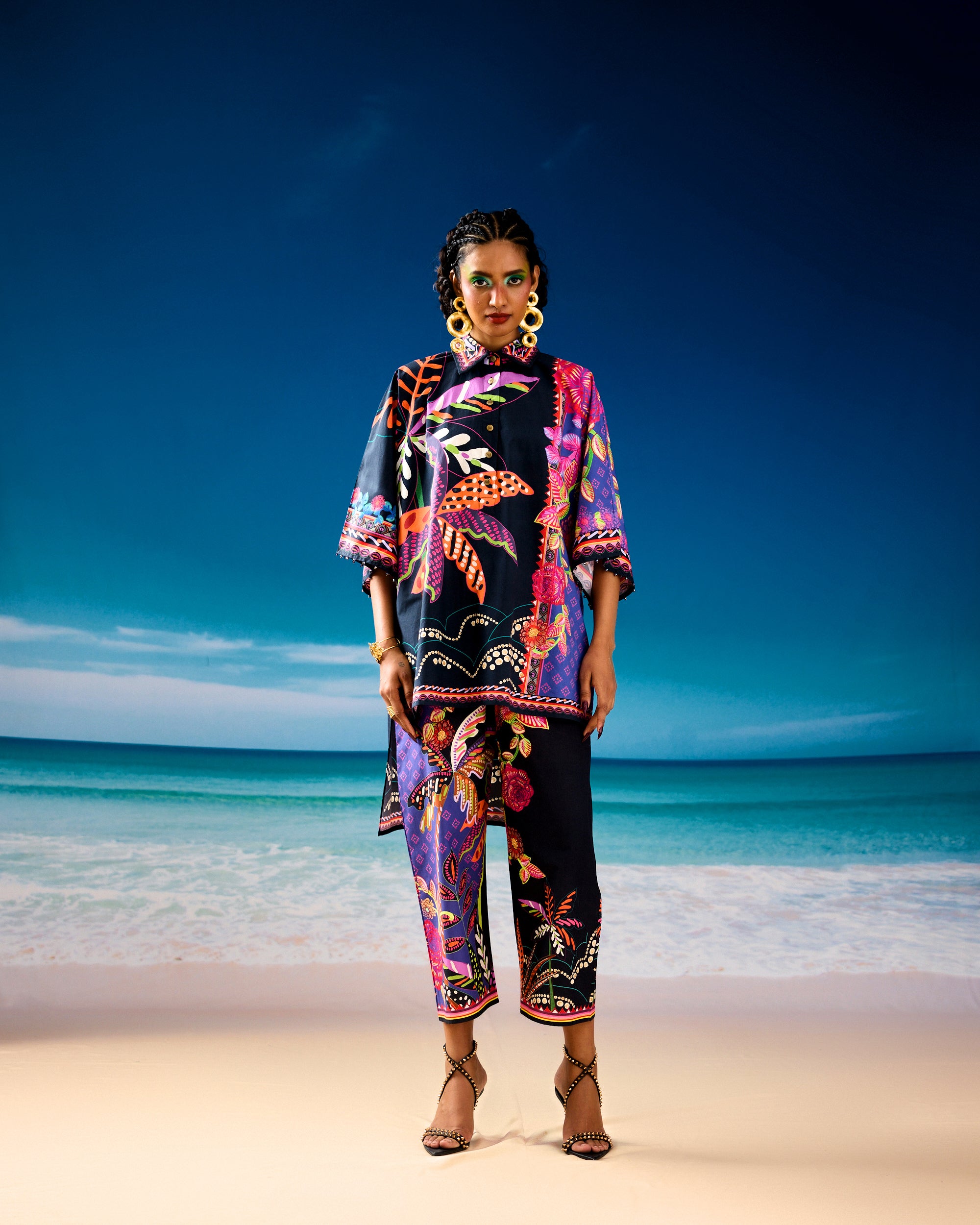 Jamaica : Nadia - Black/Indigo