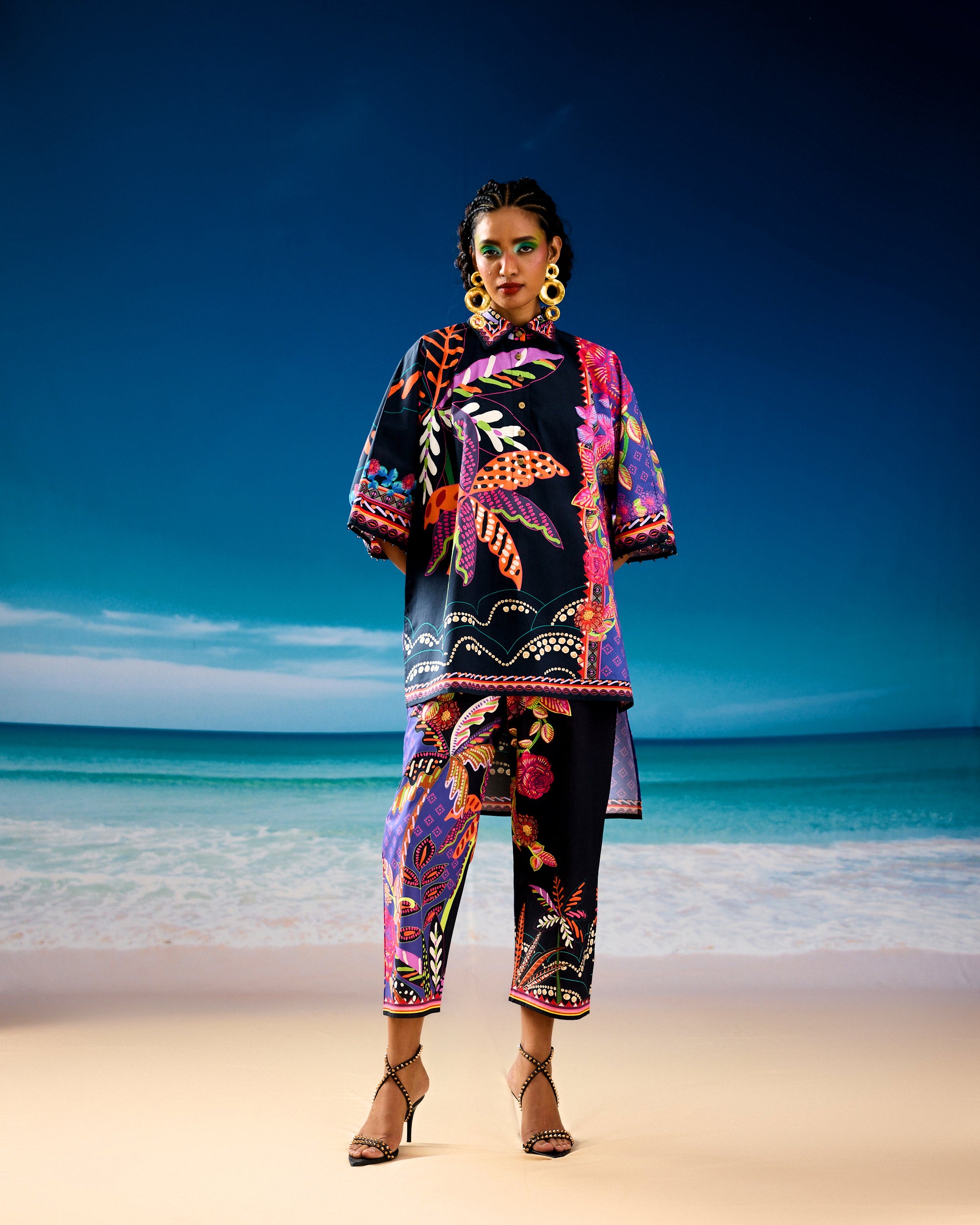 Jamaica : Nadia - Black/Indigo