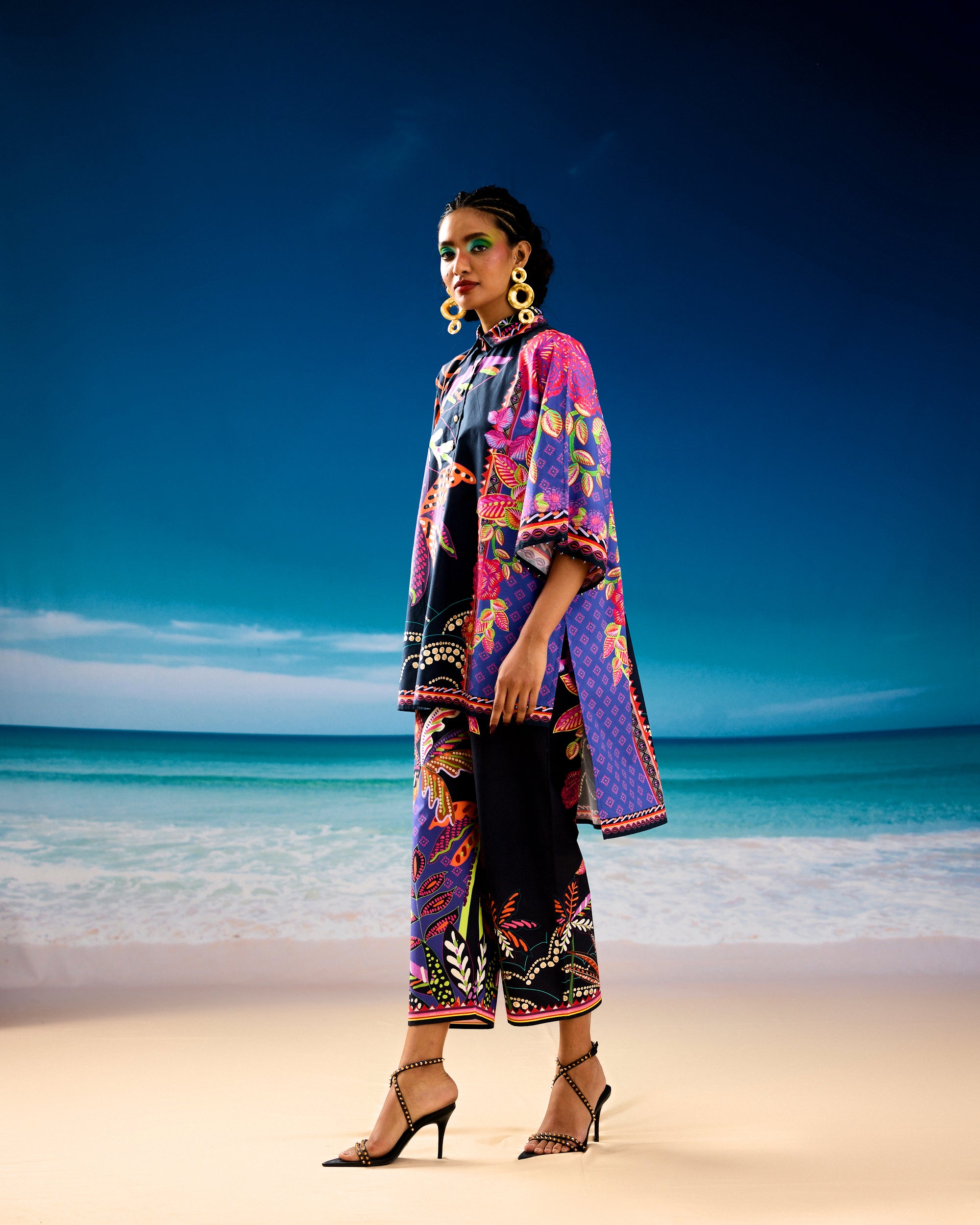 Jamaica : Nadia - Black/Indigo