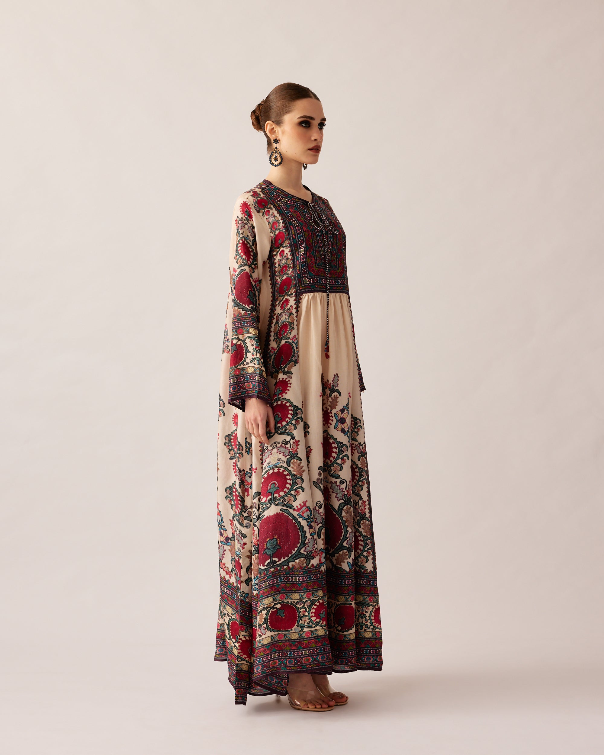 Bukhara : Anisha - Maroon