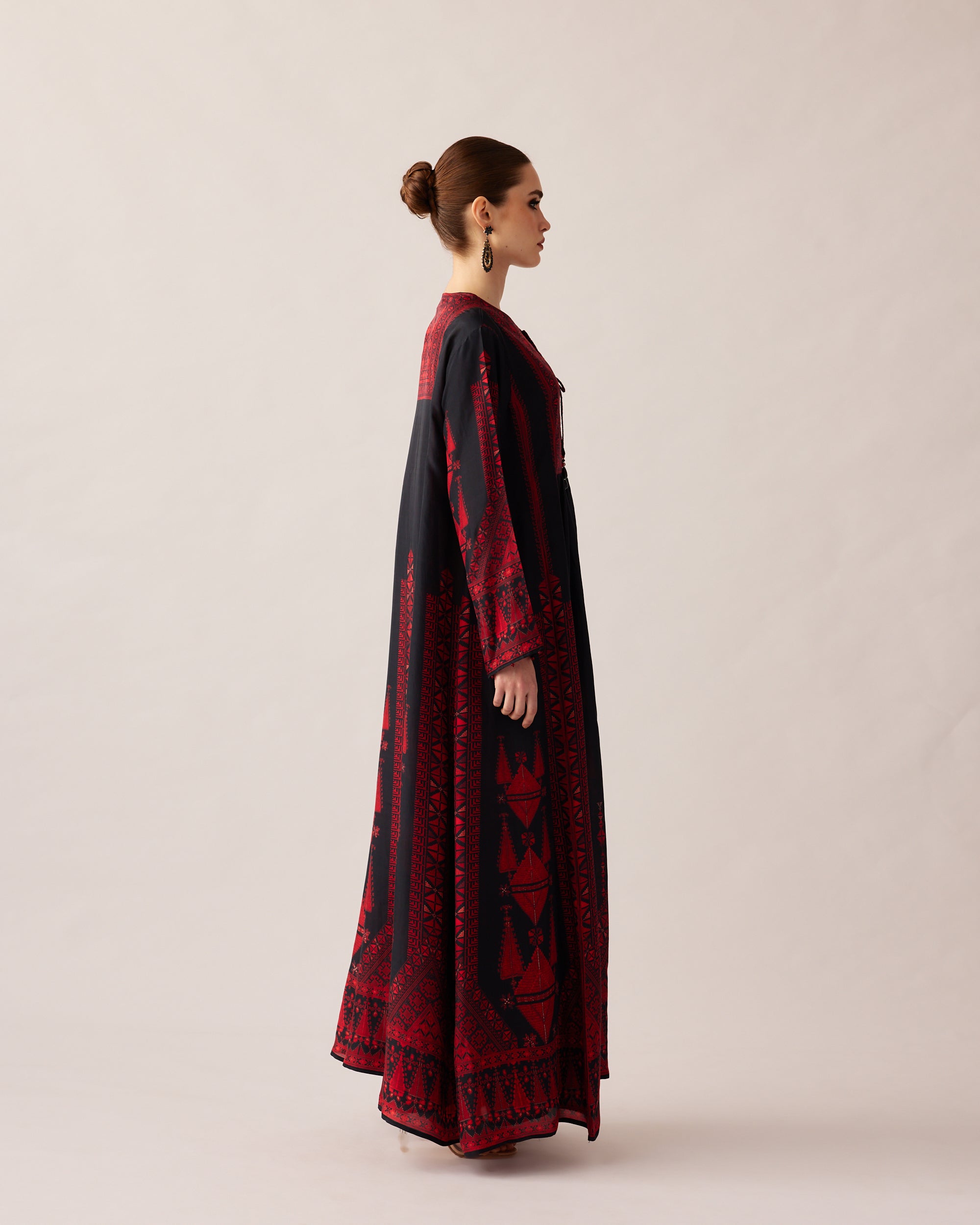 Bukhara : Anisha - Black/Red