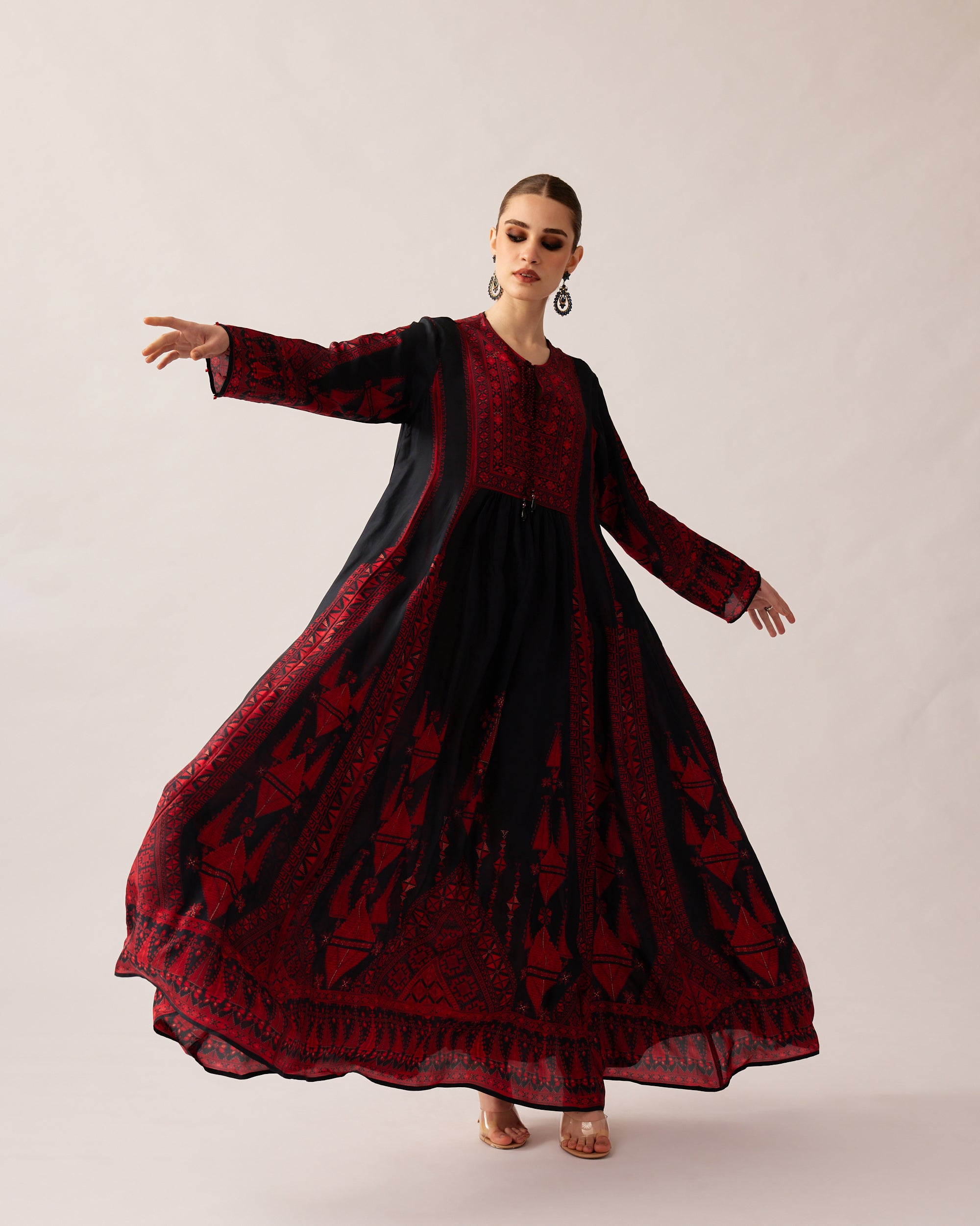 Bukhara : Anisha - Black/Red