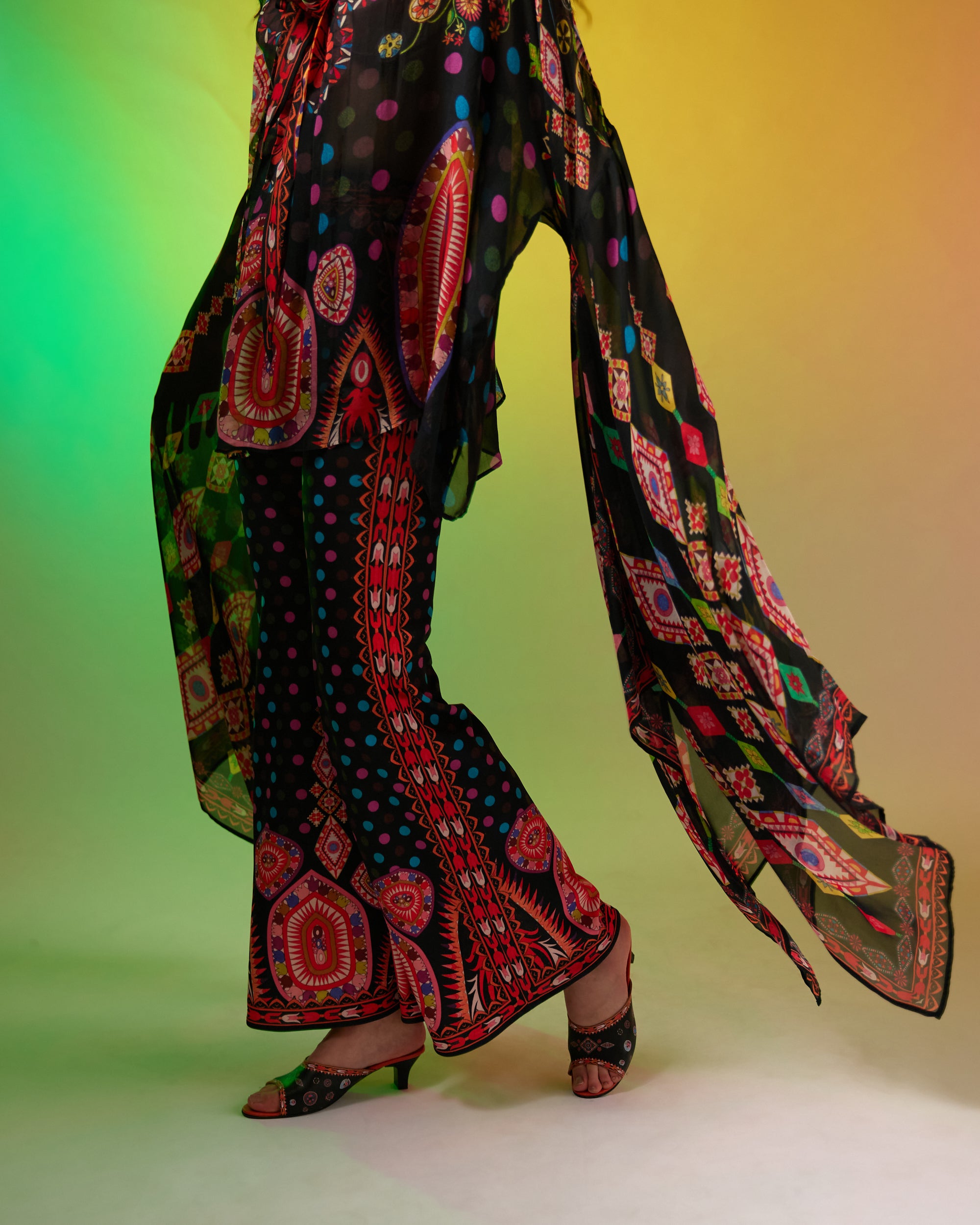 Sicily : Gabriella - Black/Multi
