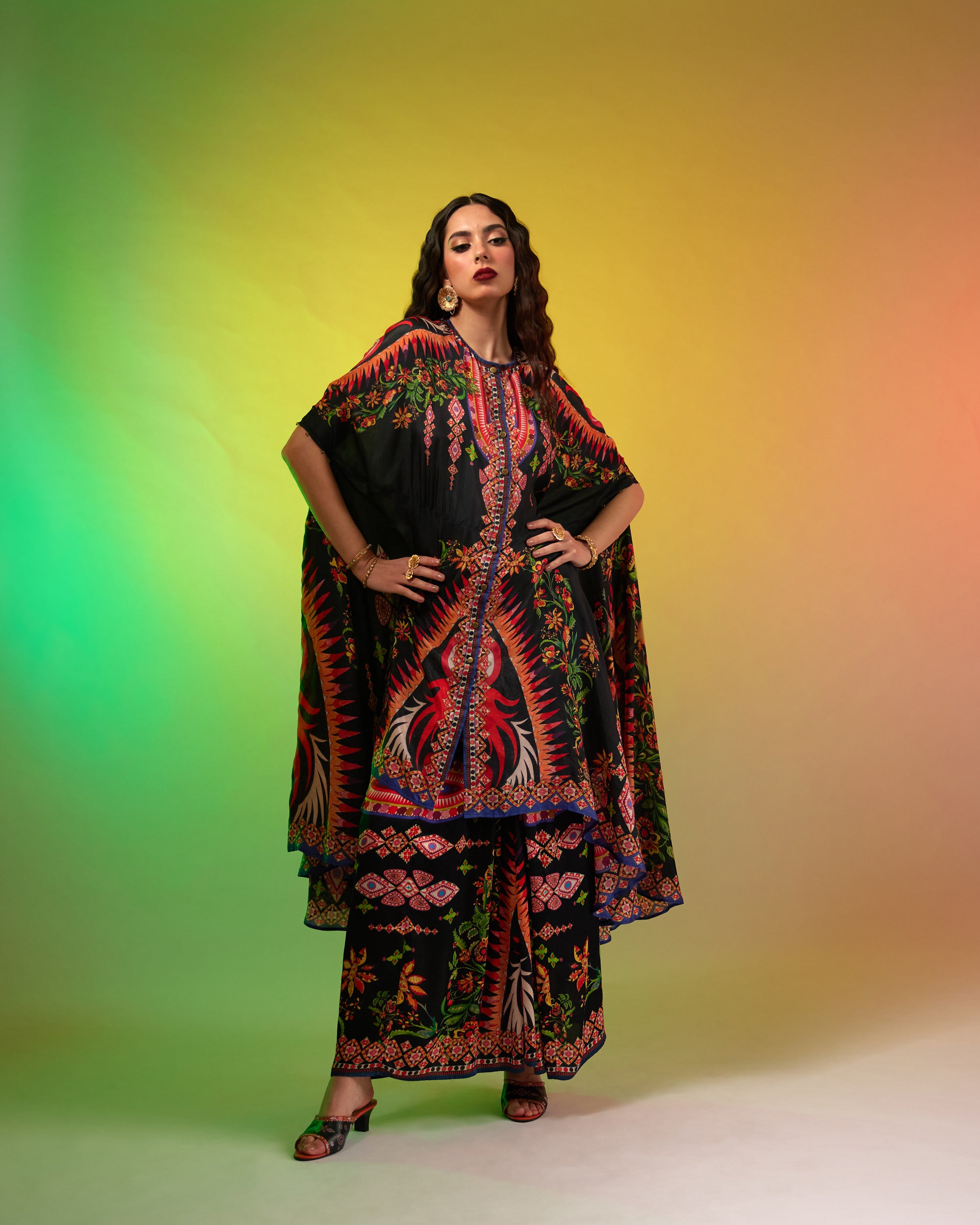 Sicily : Caprice - Black/Multi