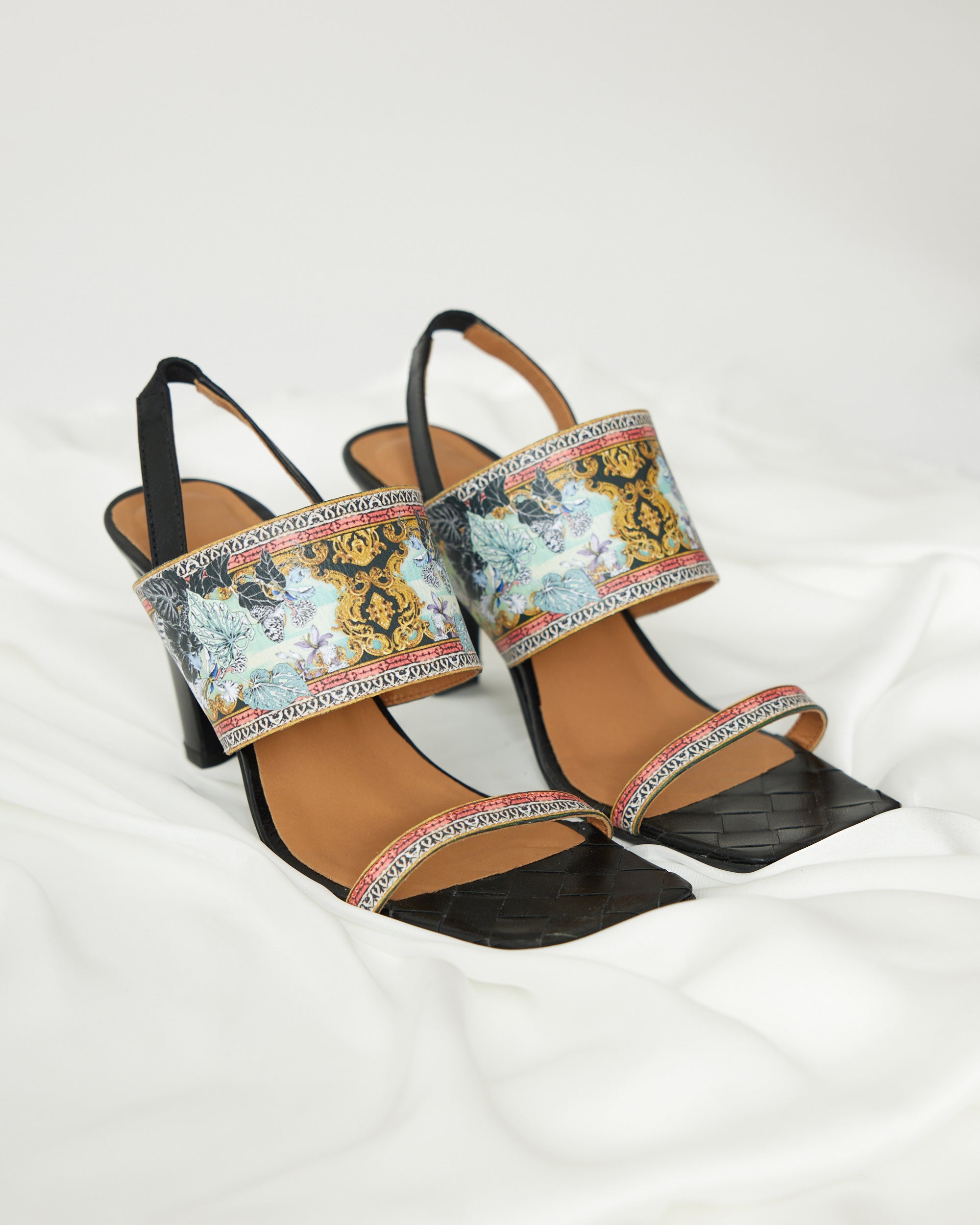Love in Portofino (Maldives) - Heels : Aqua/Lime