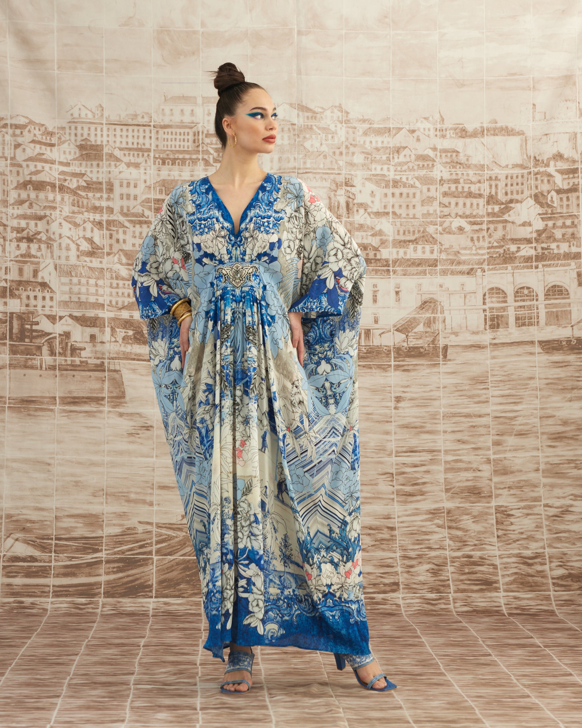 Love in Portofino (Portofino) : Imama - Blue/Coral