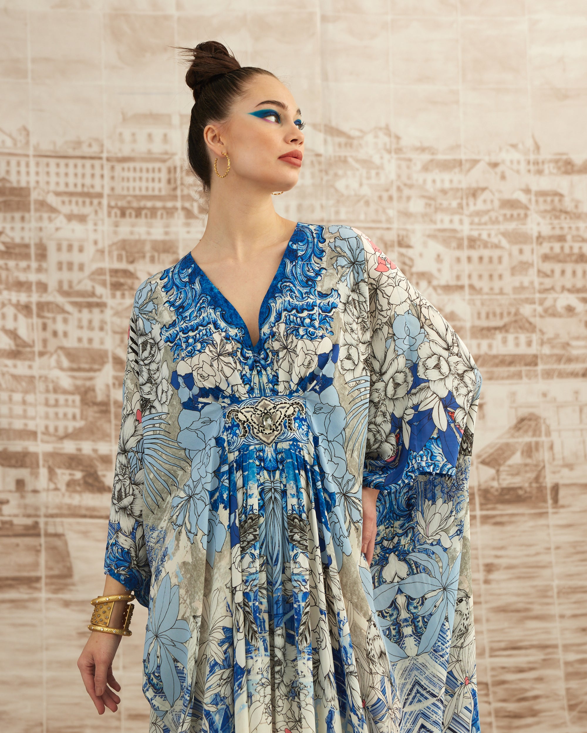 Love in Portofino (Portofino) : Imama - Blue/Coral