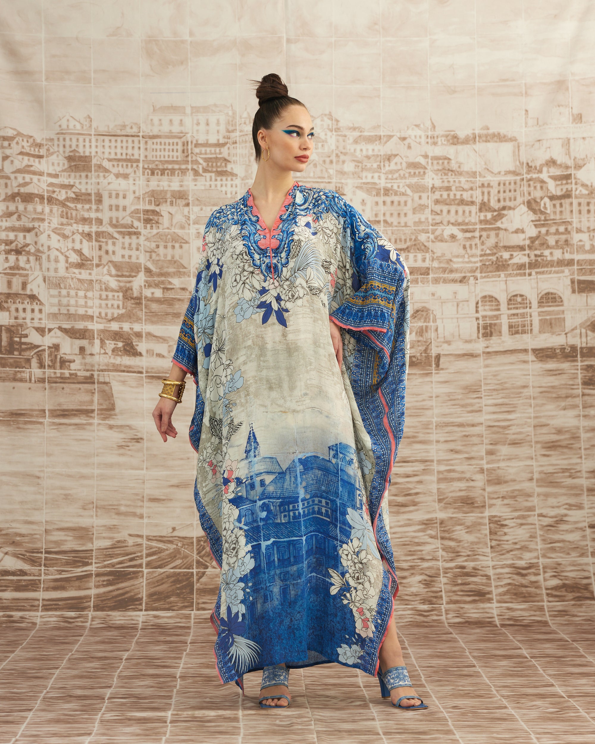 Love in Portofino (Portofino) : Elenor - Blue/Coral