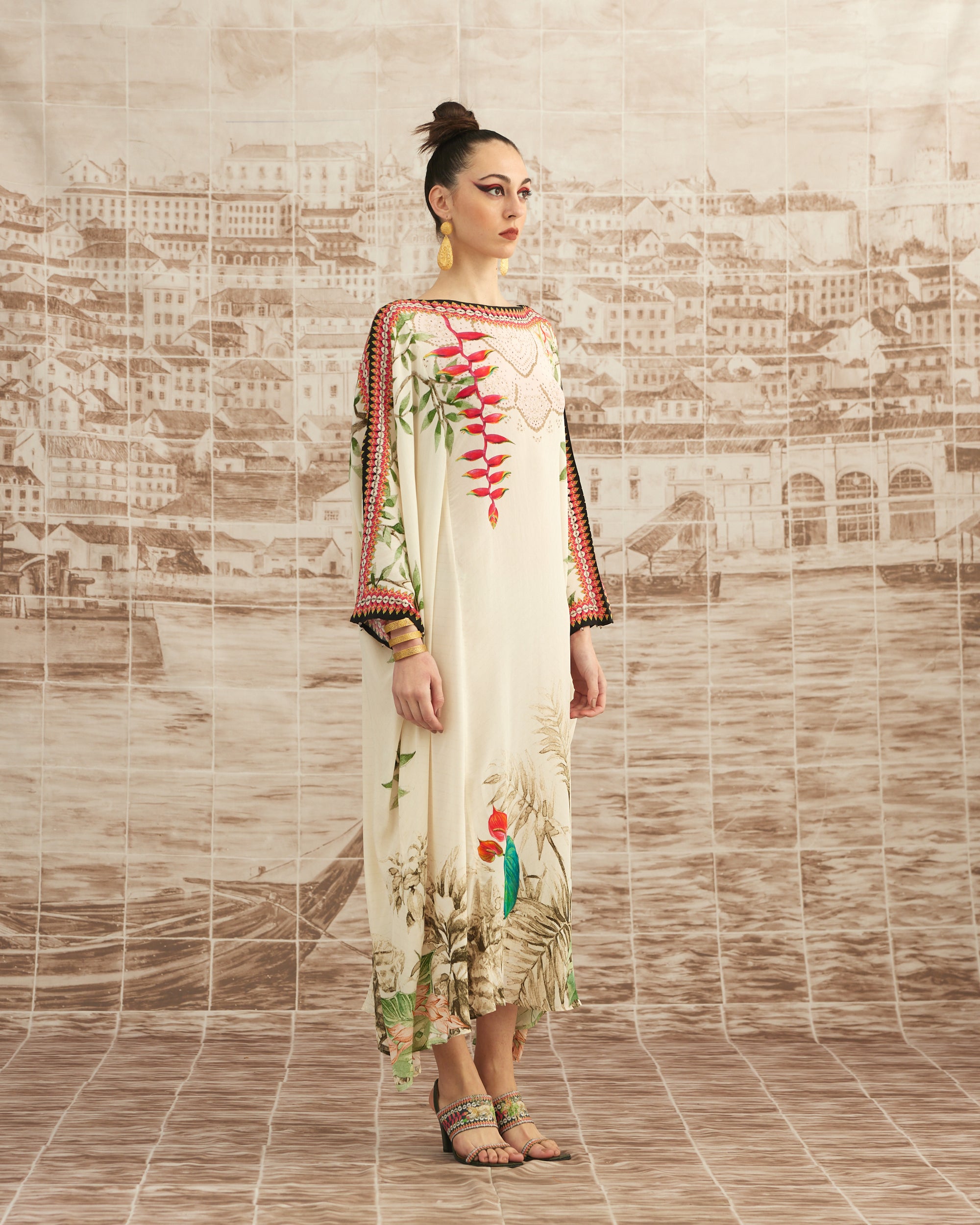 Love in Portofino (Heliconia) : Aayat - Ivory