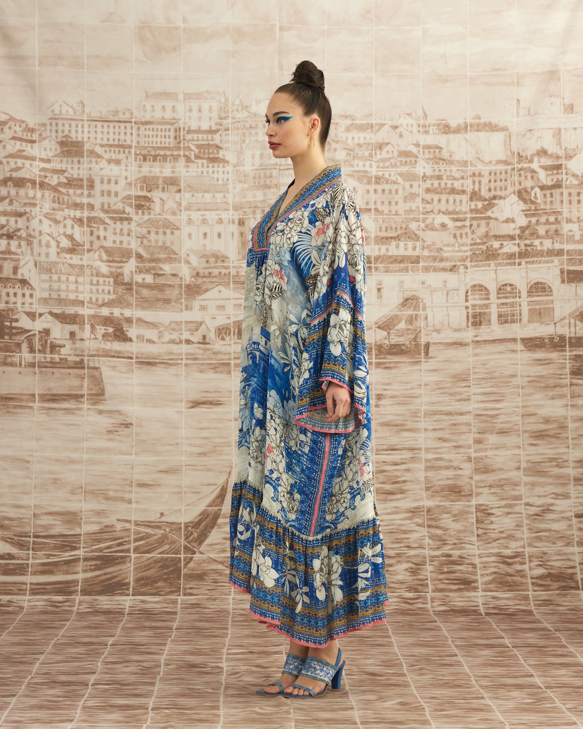Love in Portofino (Portofino) : Imaki - Blue/Coral
