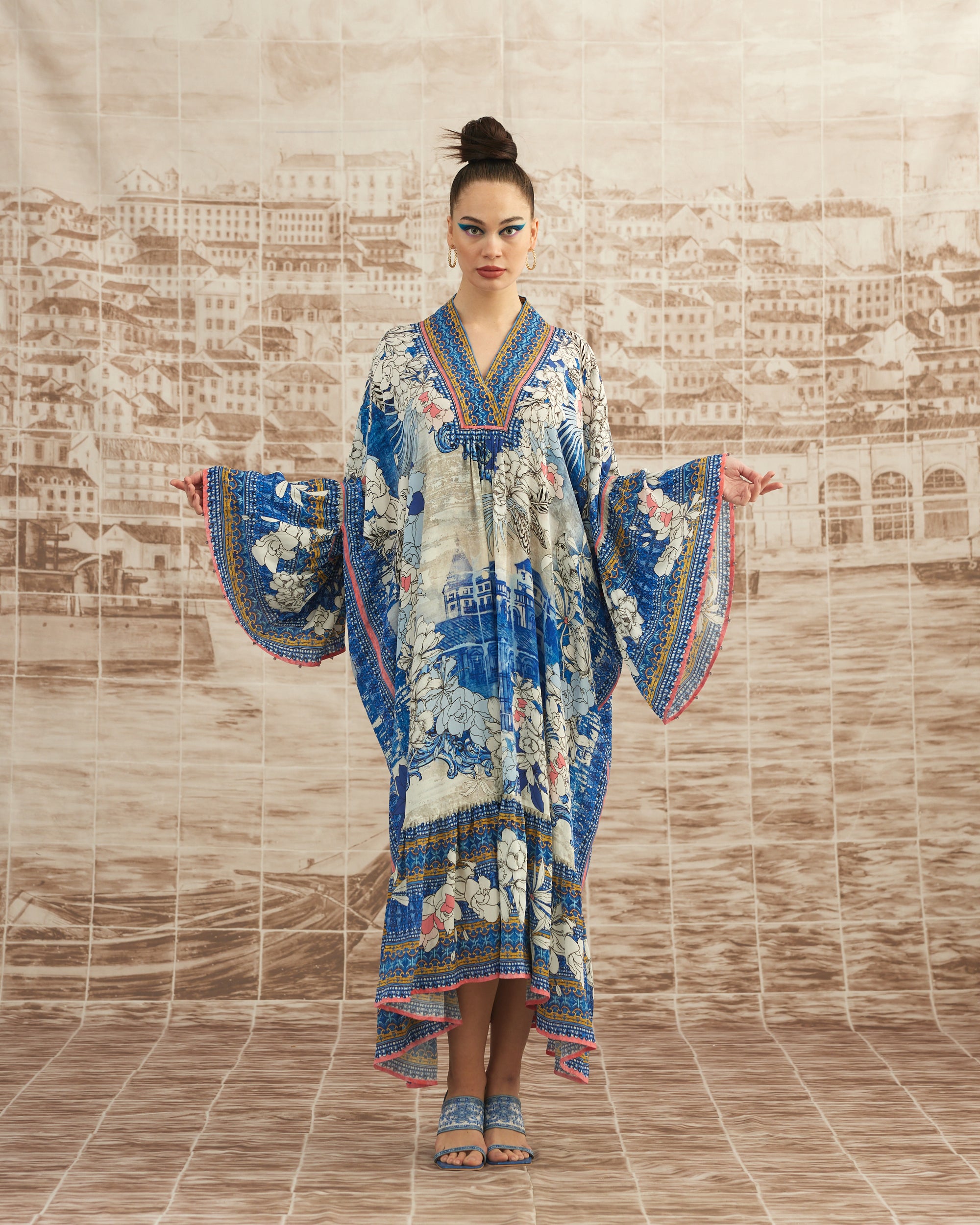 Love in Portofino (Portofino) : Imaki - Blue/Coral