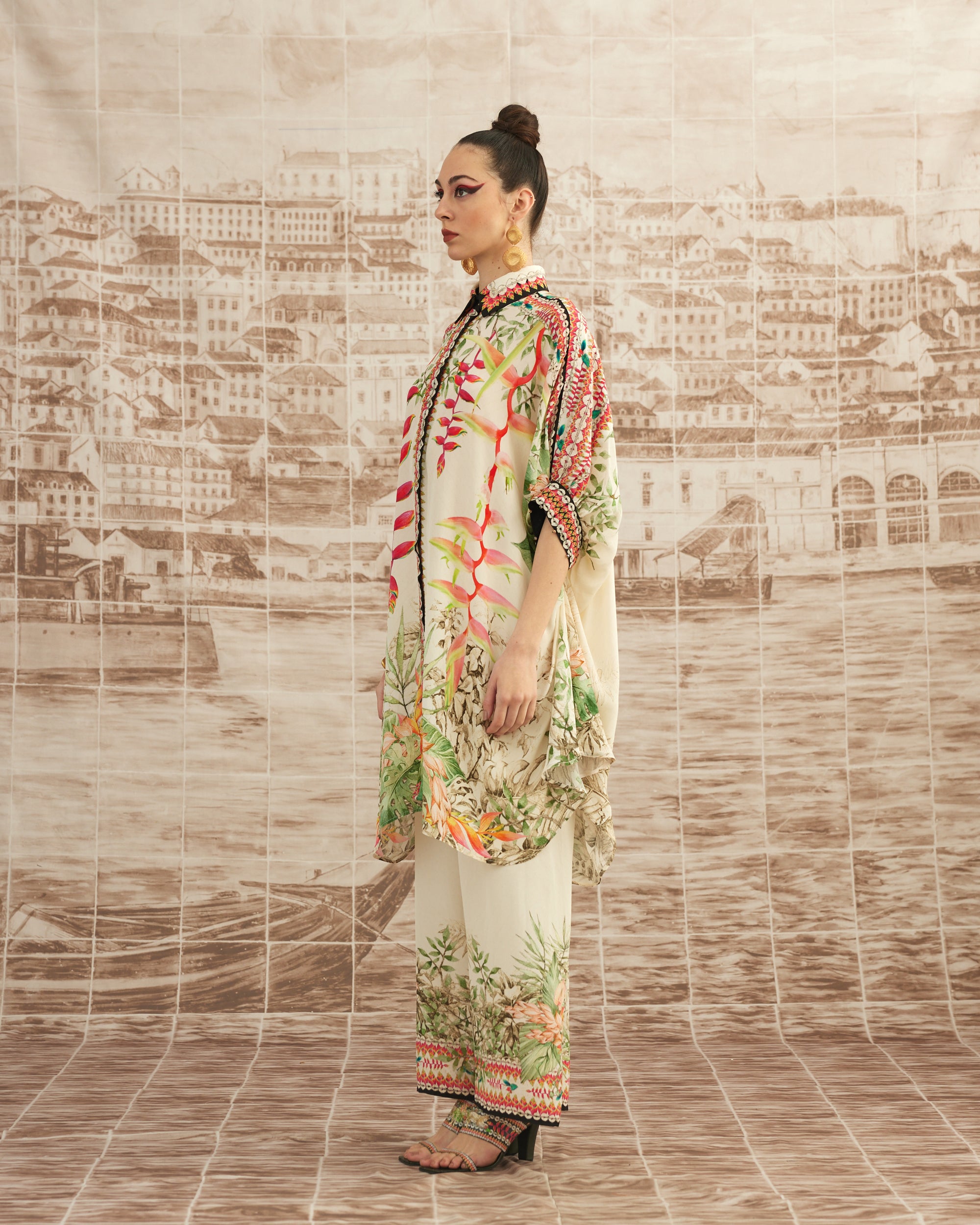 Love in Portofino (Heliconia) : Kamara - Ivory
