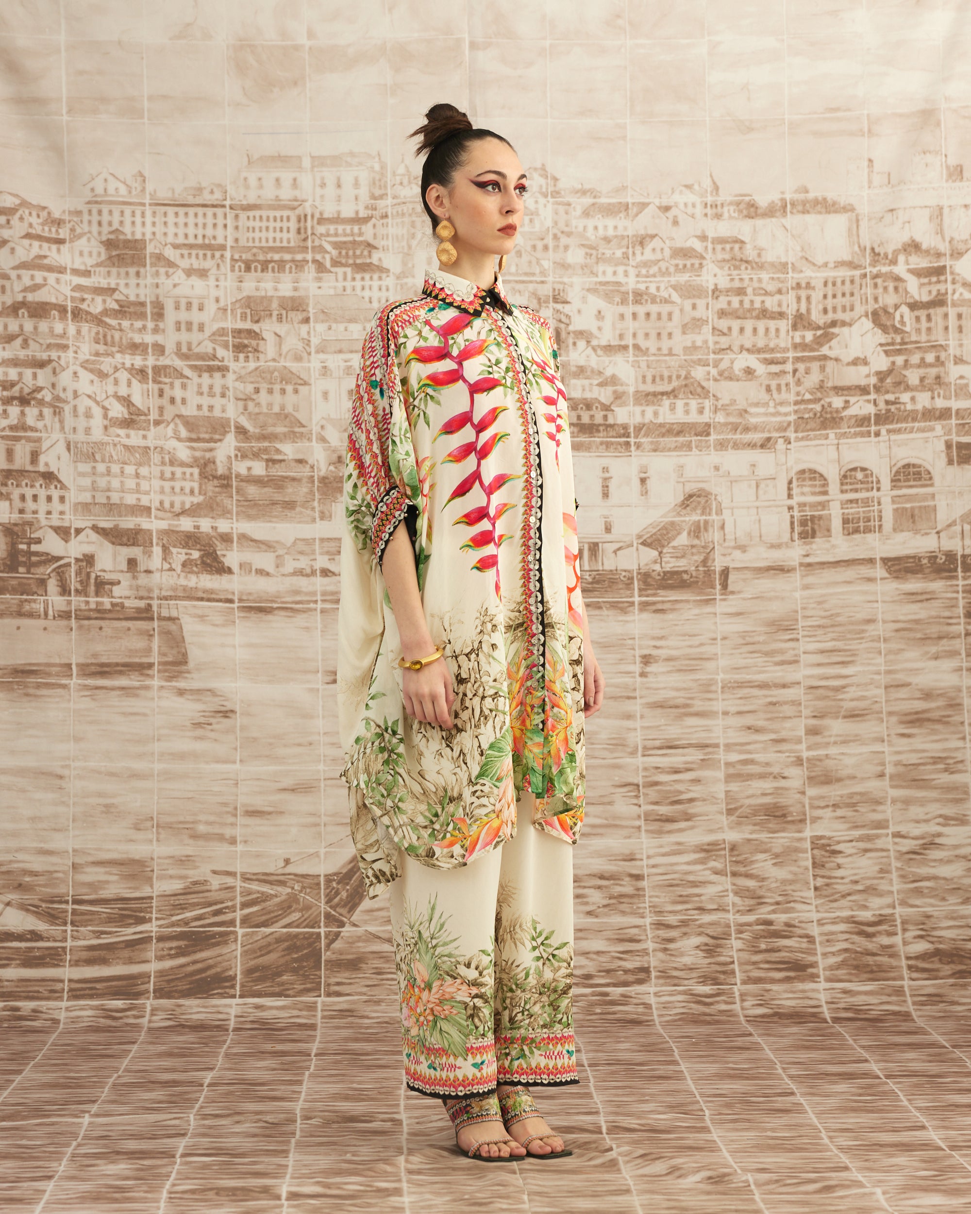 Love in Portofino (Heliconia) : Kamara - Ivory