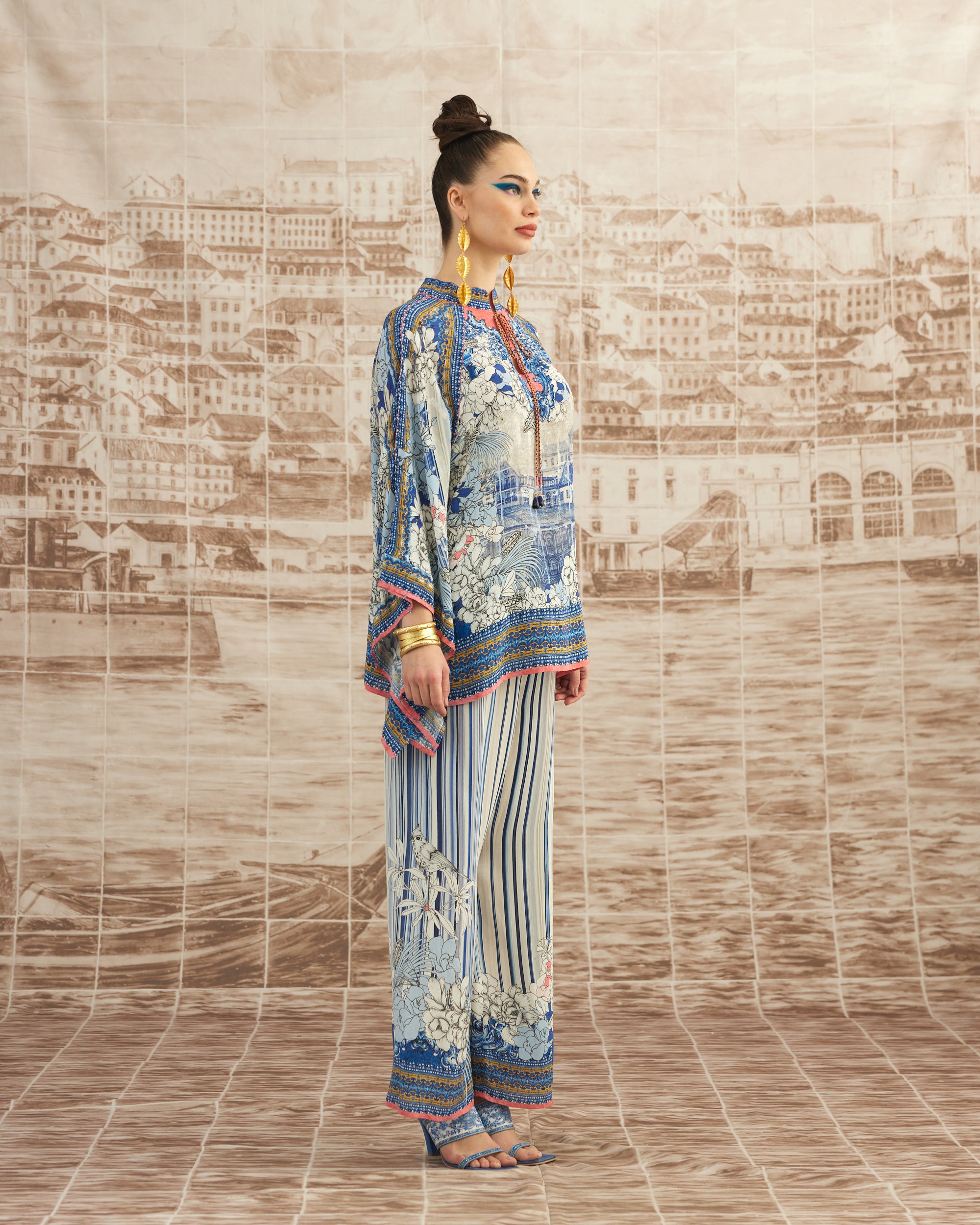 Love in Portofino (Portofino) : Ramona - Blue/Coral