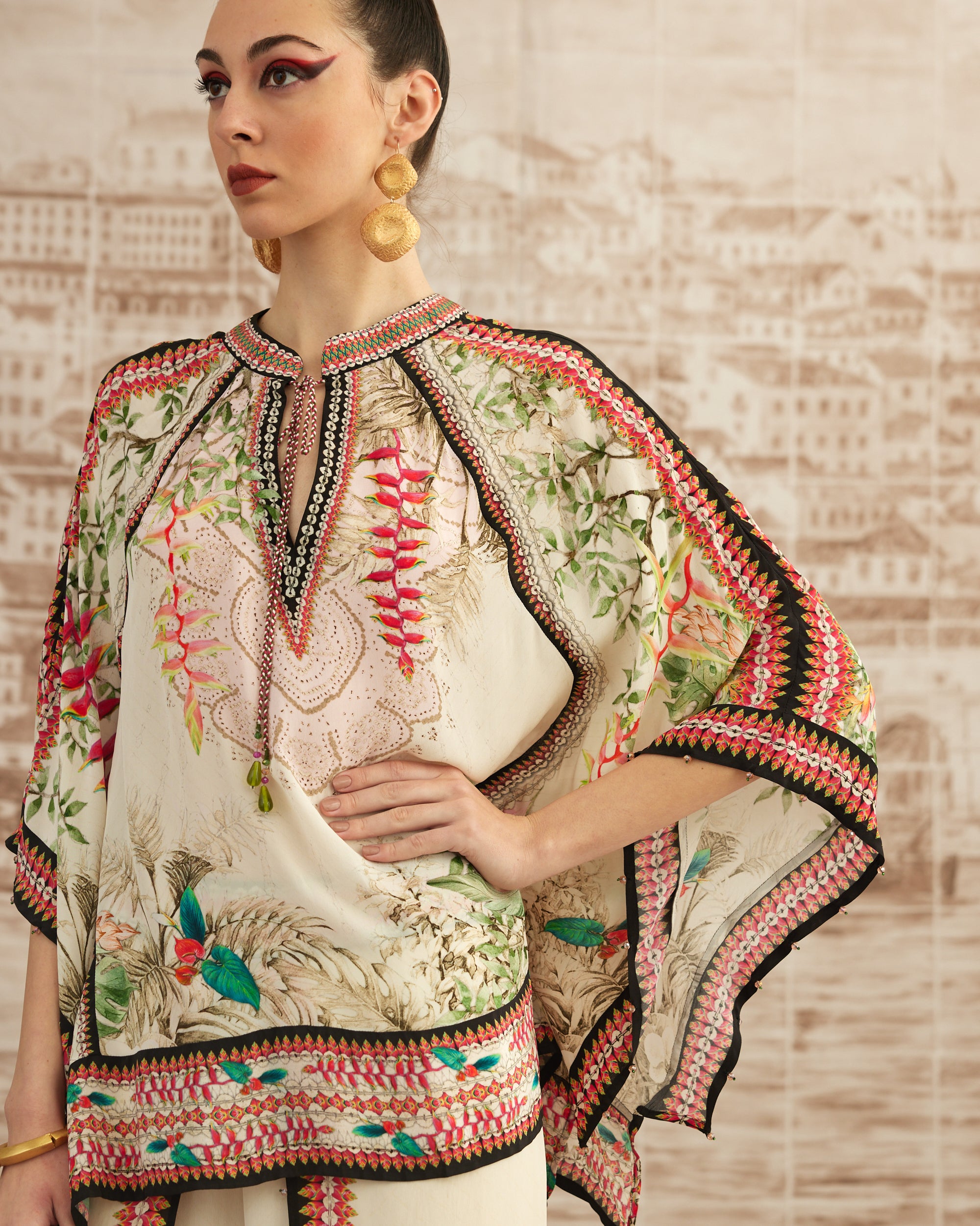 Love in Portofino (Heliconia) : Ramona Sonth - Ivory