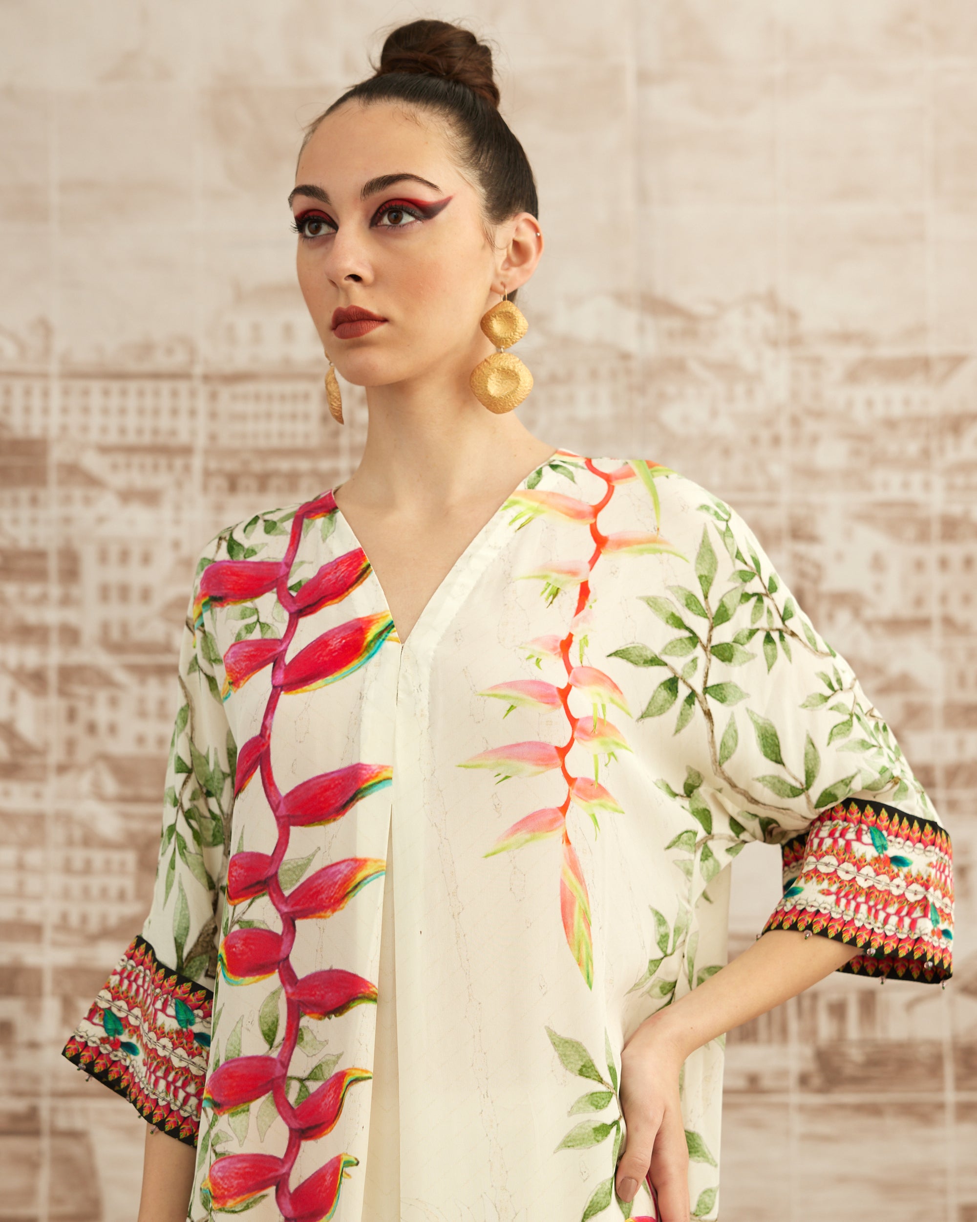 Love in Portofino (Heliconia) : Banera - Ivory