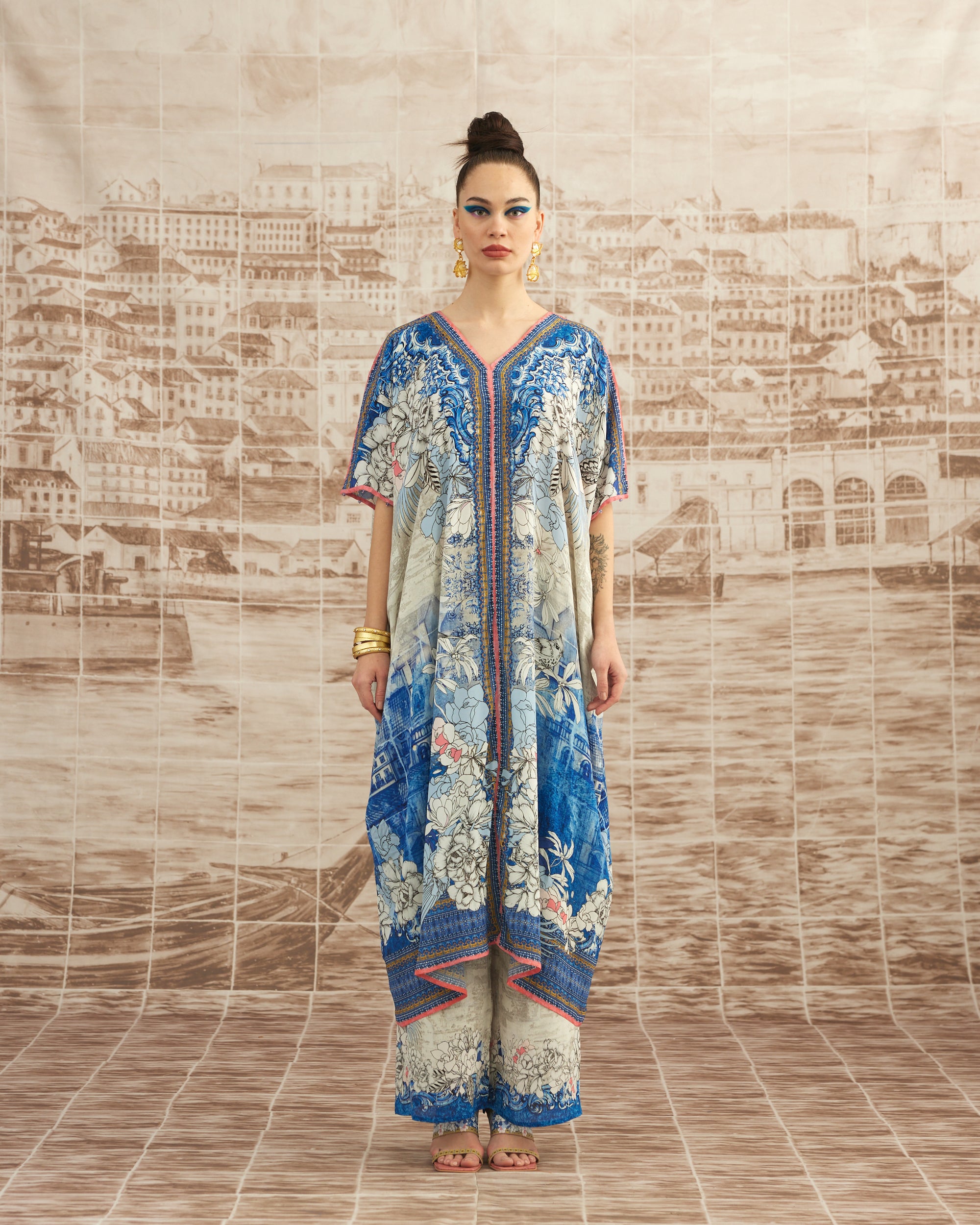 Love in Portofino (Portofino) : Majida - Blue/Coral