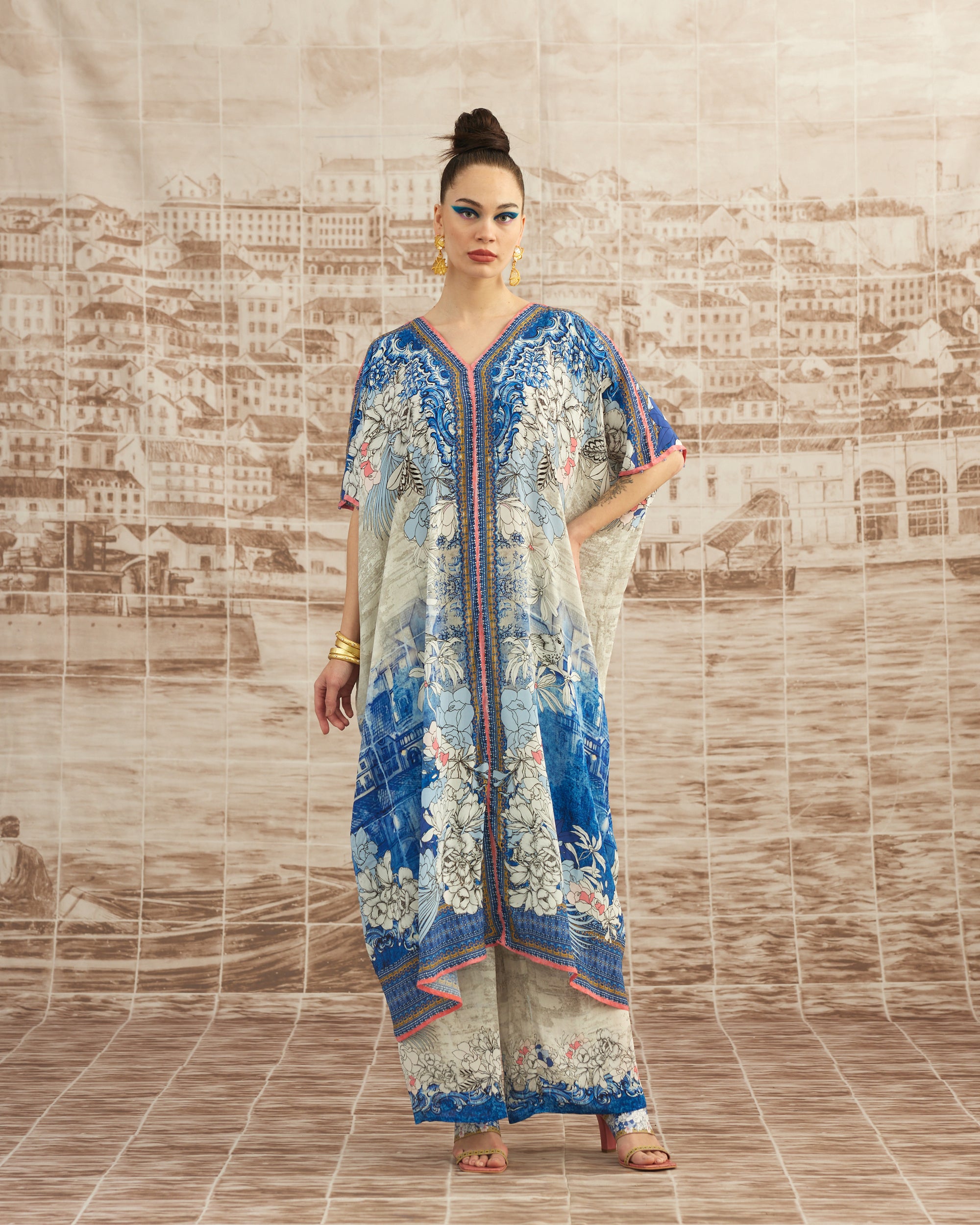 Love in Portofino (Portofino) : Majida - Blue/Coral