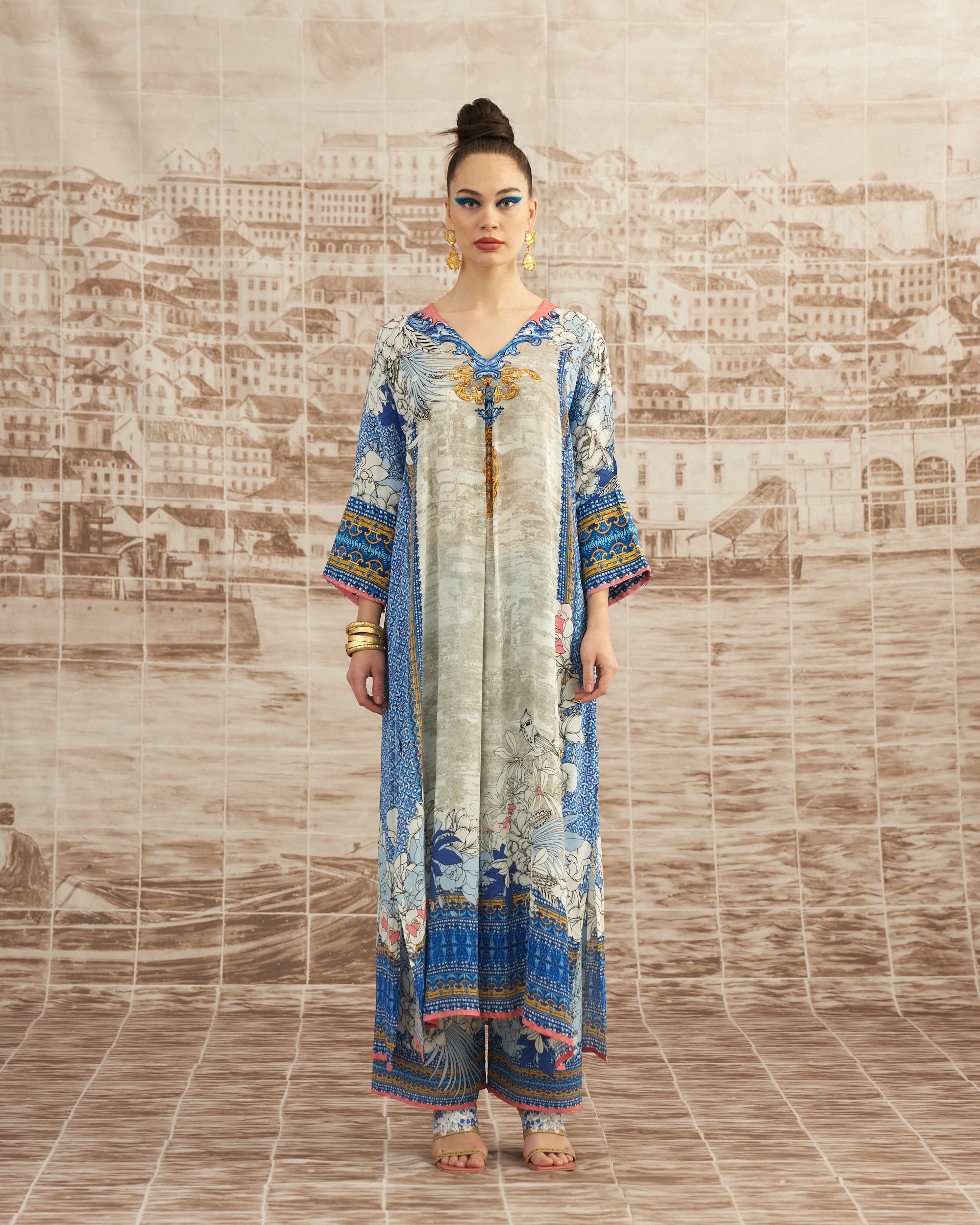 Love in Portofino (Portofino) : Banera - Blue/Coral