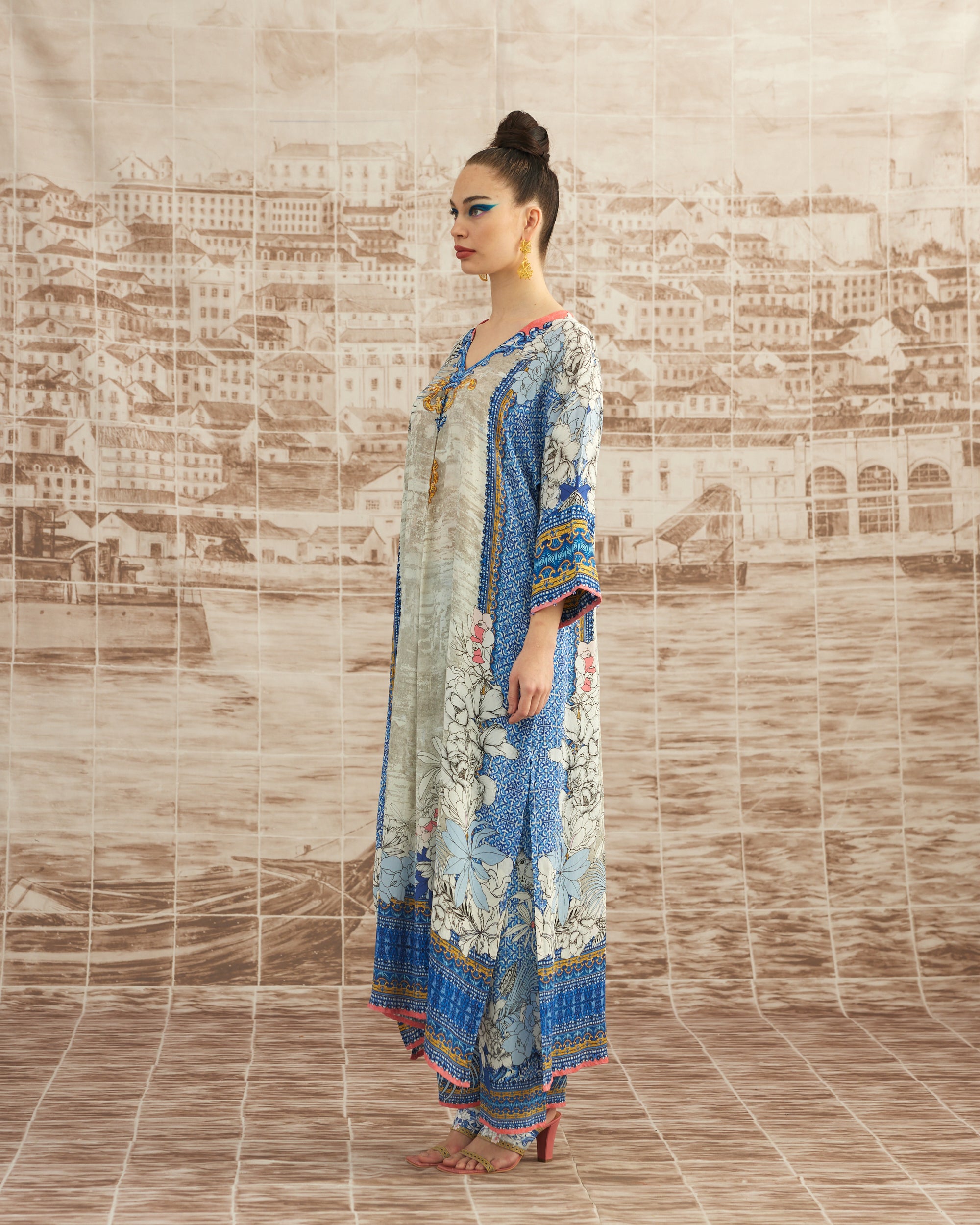 Love in Portofino (Portofino) : Banera - Blue/Coral