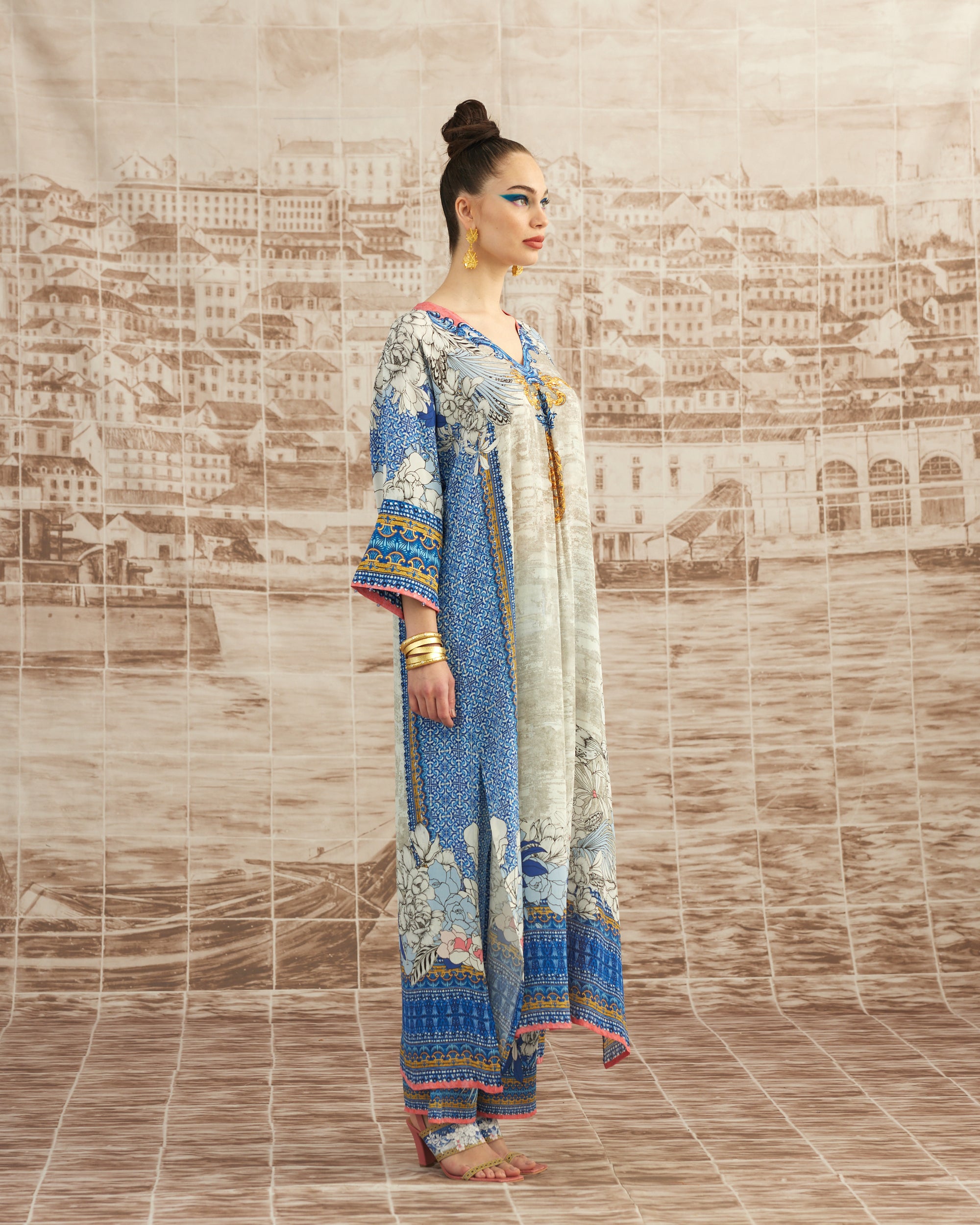 Love in Portofino (Portofino) : Banera - Blue/Coral