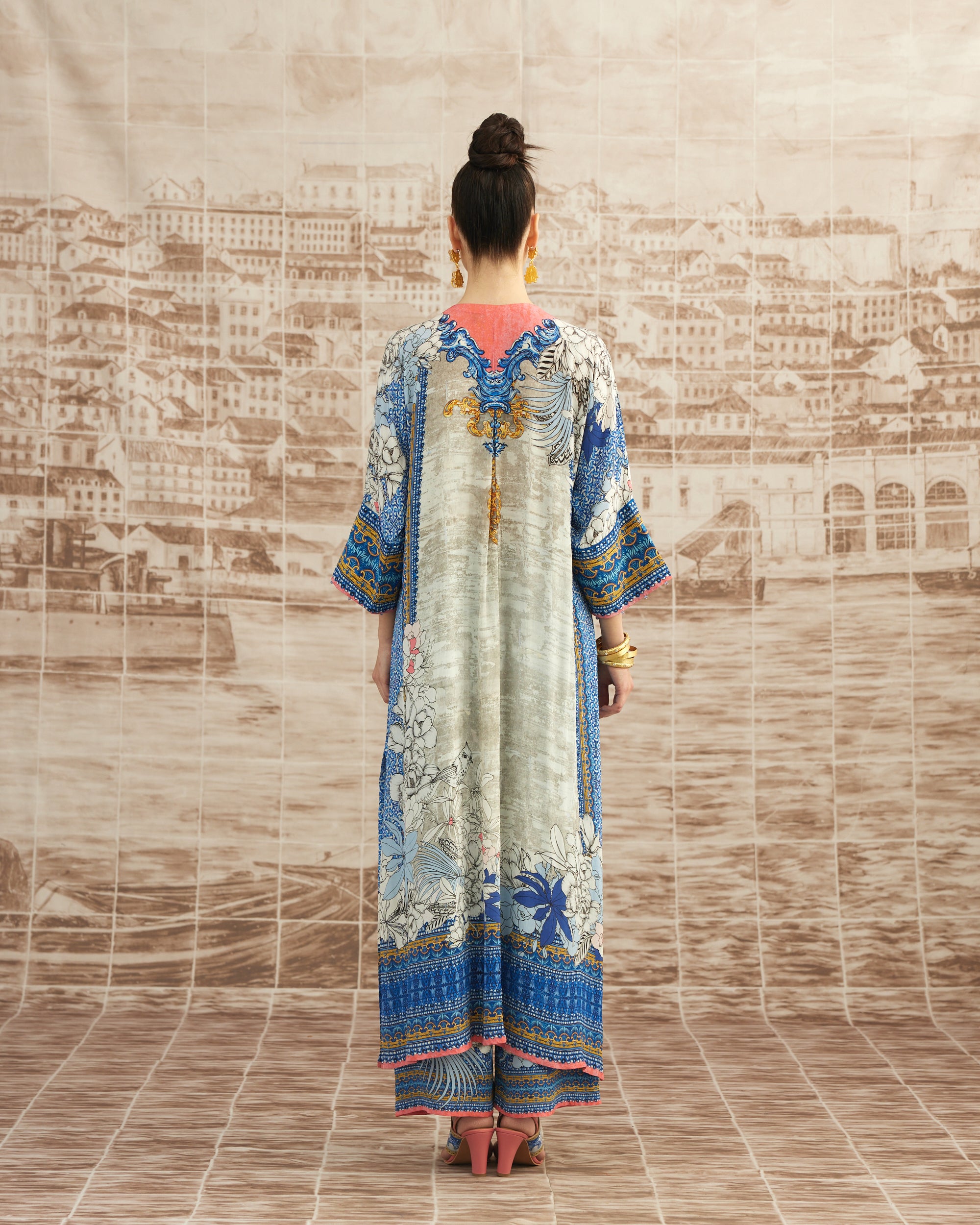 Love in Portofino (Portofino) : Banera - Blue/Coral