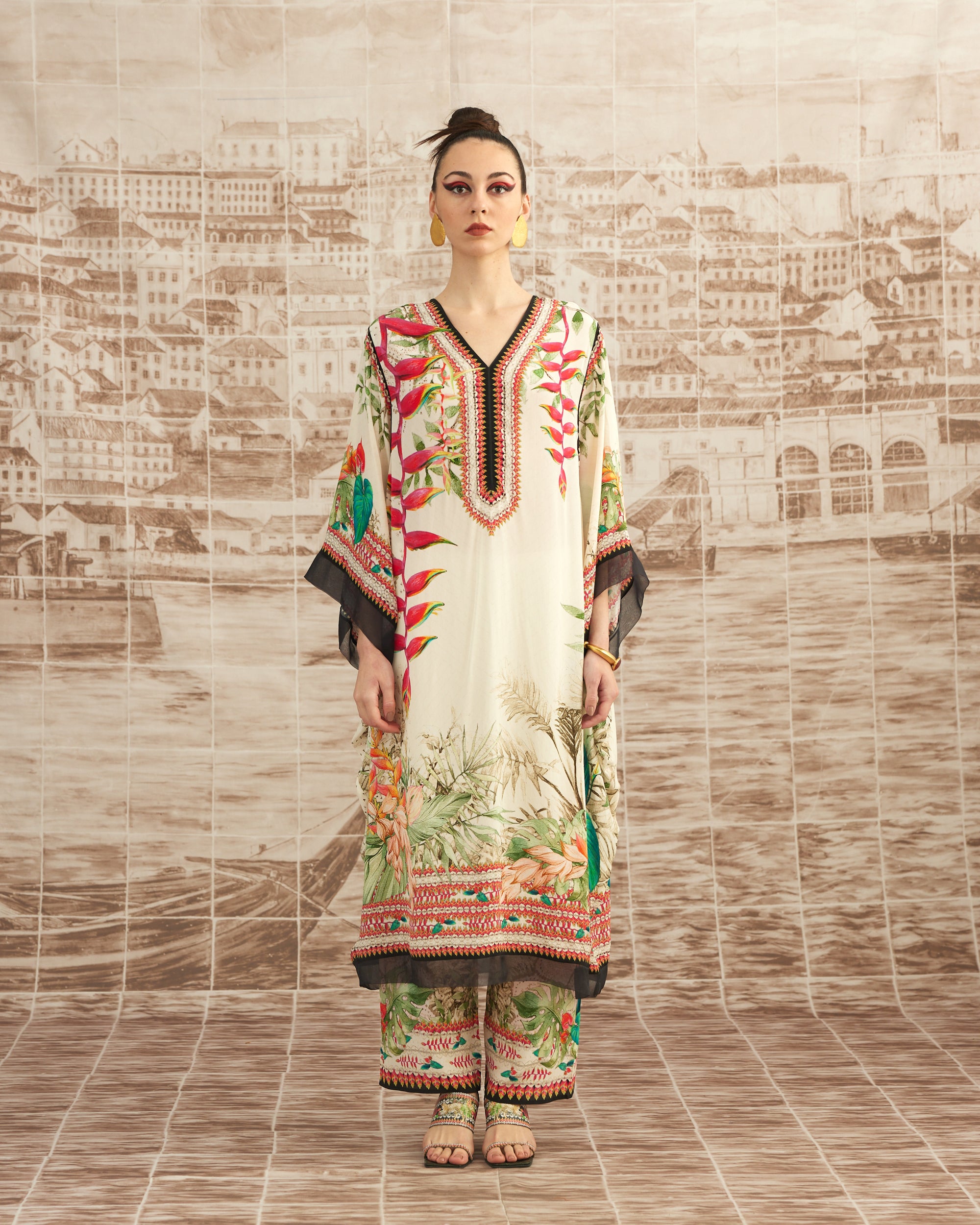 Love in Portofino (Heliconia) : Olivia - Ivory