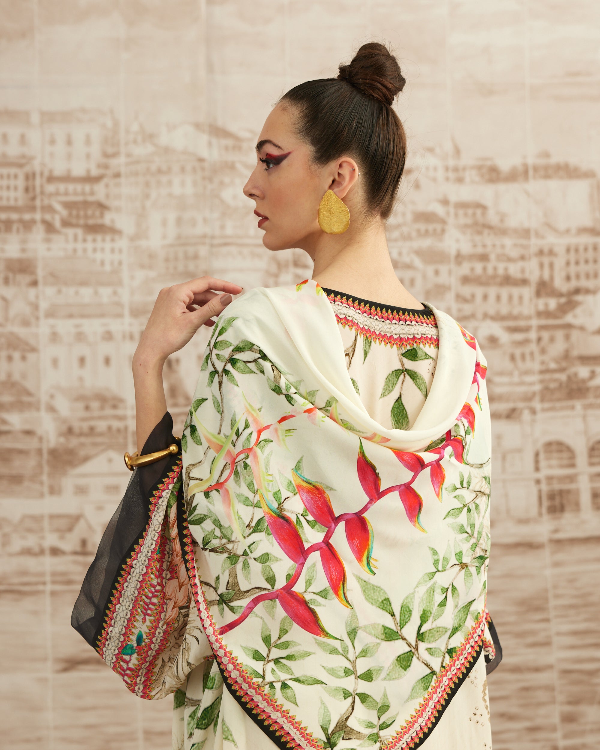 Love in Portofino (Heliconia) : Olivia - Ivory