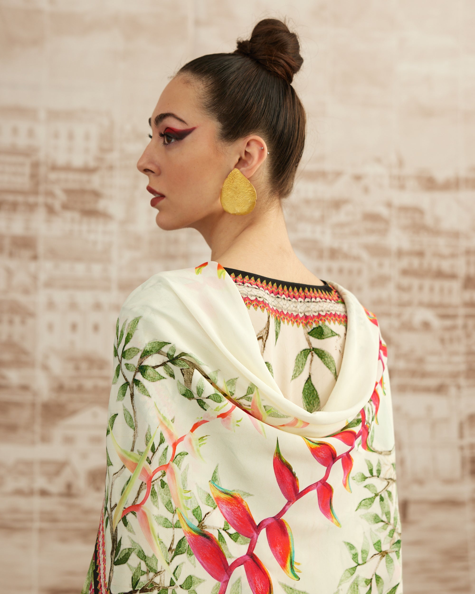 Love in Portofino (Heliconia) : Olivia - Ivory