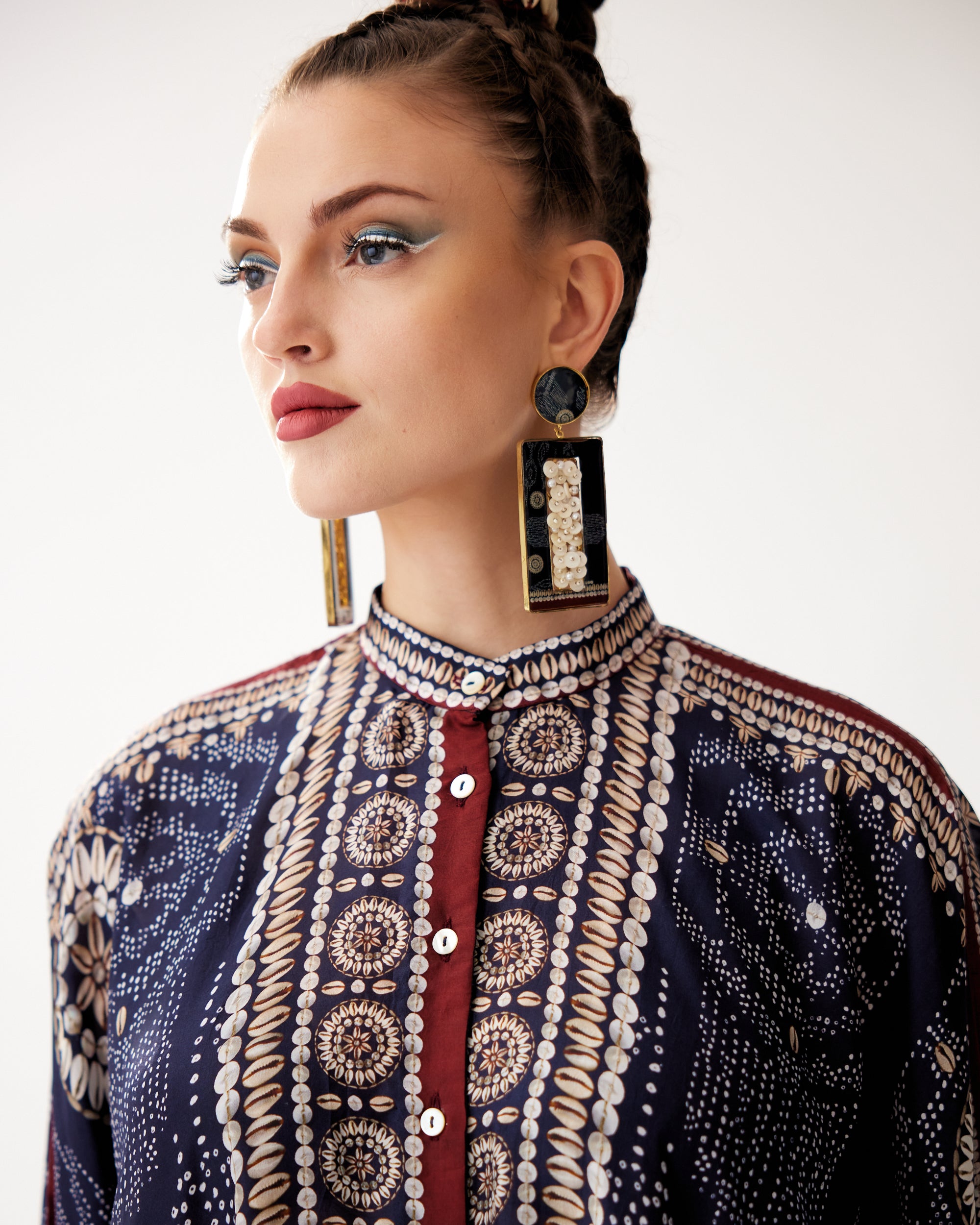 Zohra : Dakota - Navy