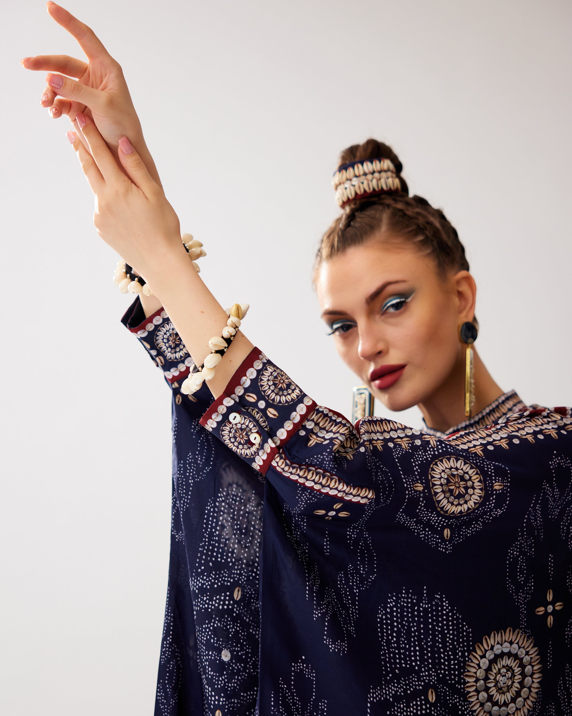 Zohra : Dakota - Navy