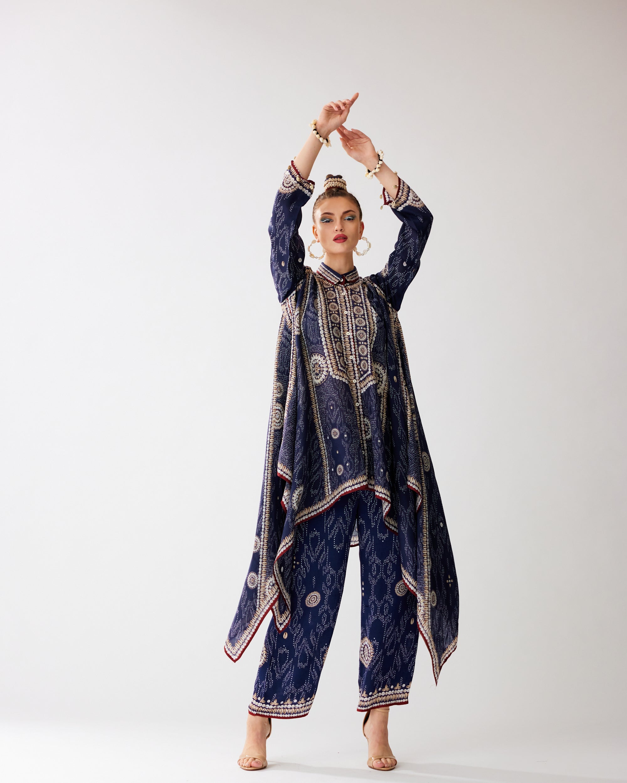 Zohra : Shibani - Navy