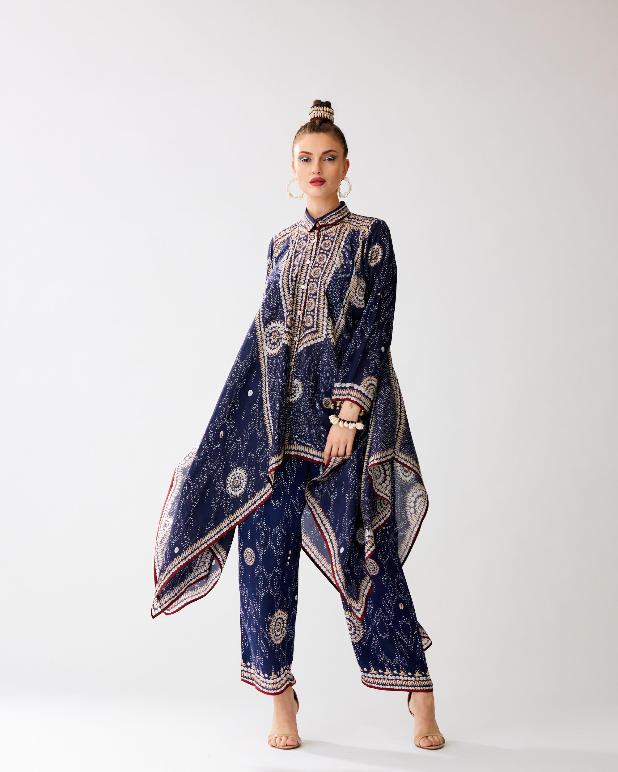 Zohra : Shibani - Navy