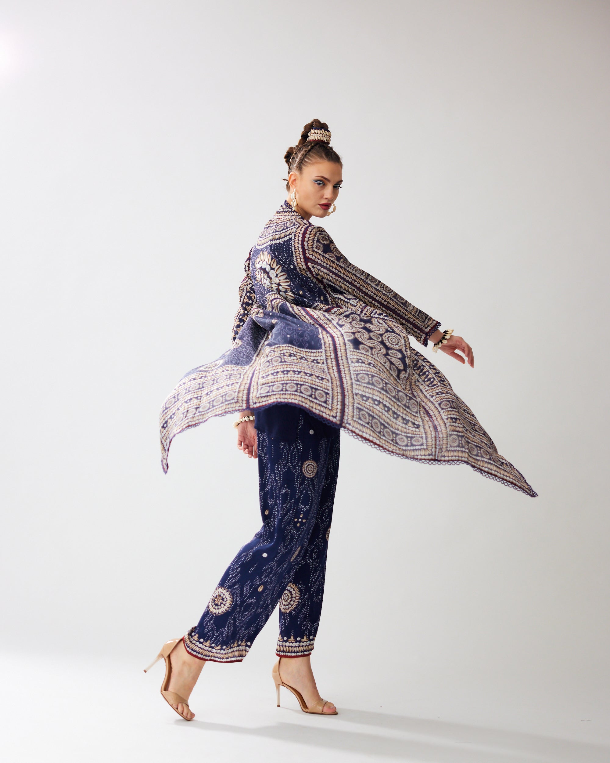 Zohra : Ursula - Navy