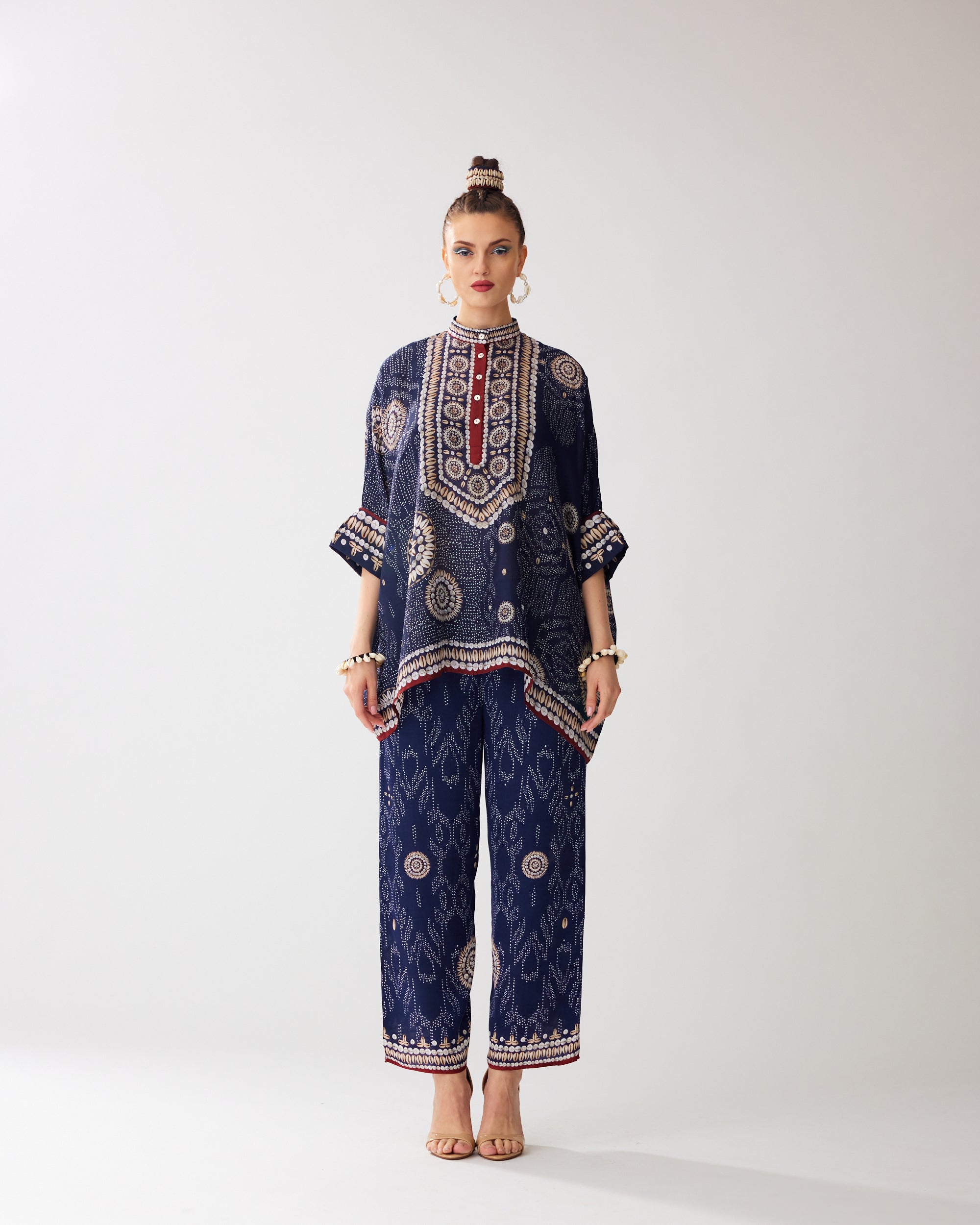 Zohra : Chanel - Navy